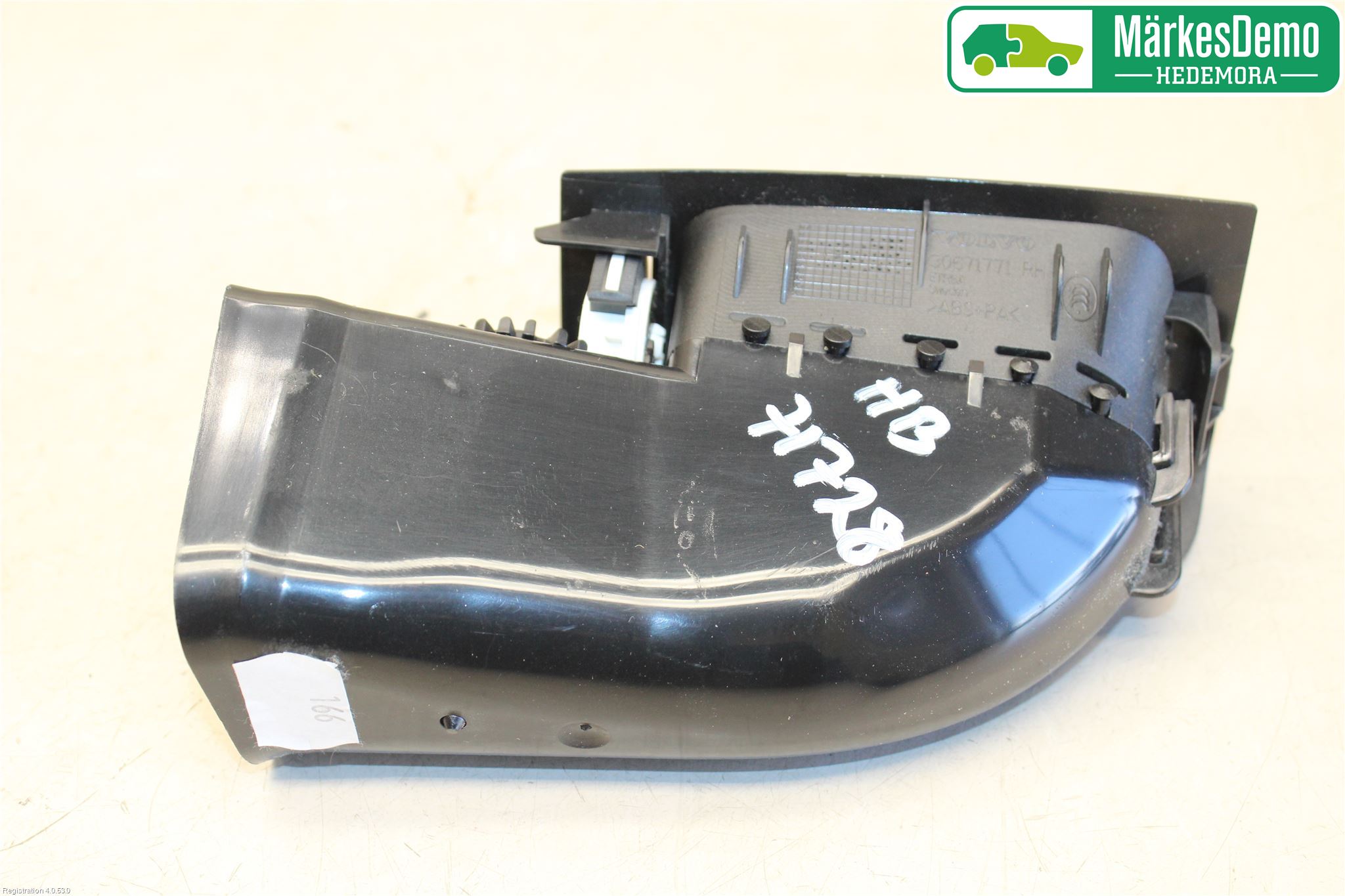 Volvo XC60 09-13 Dashbord Kanal - Dyse