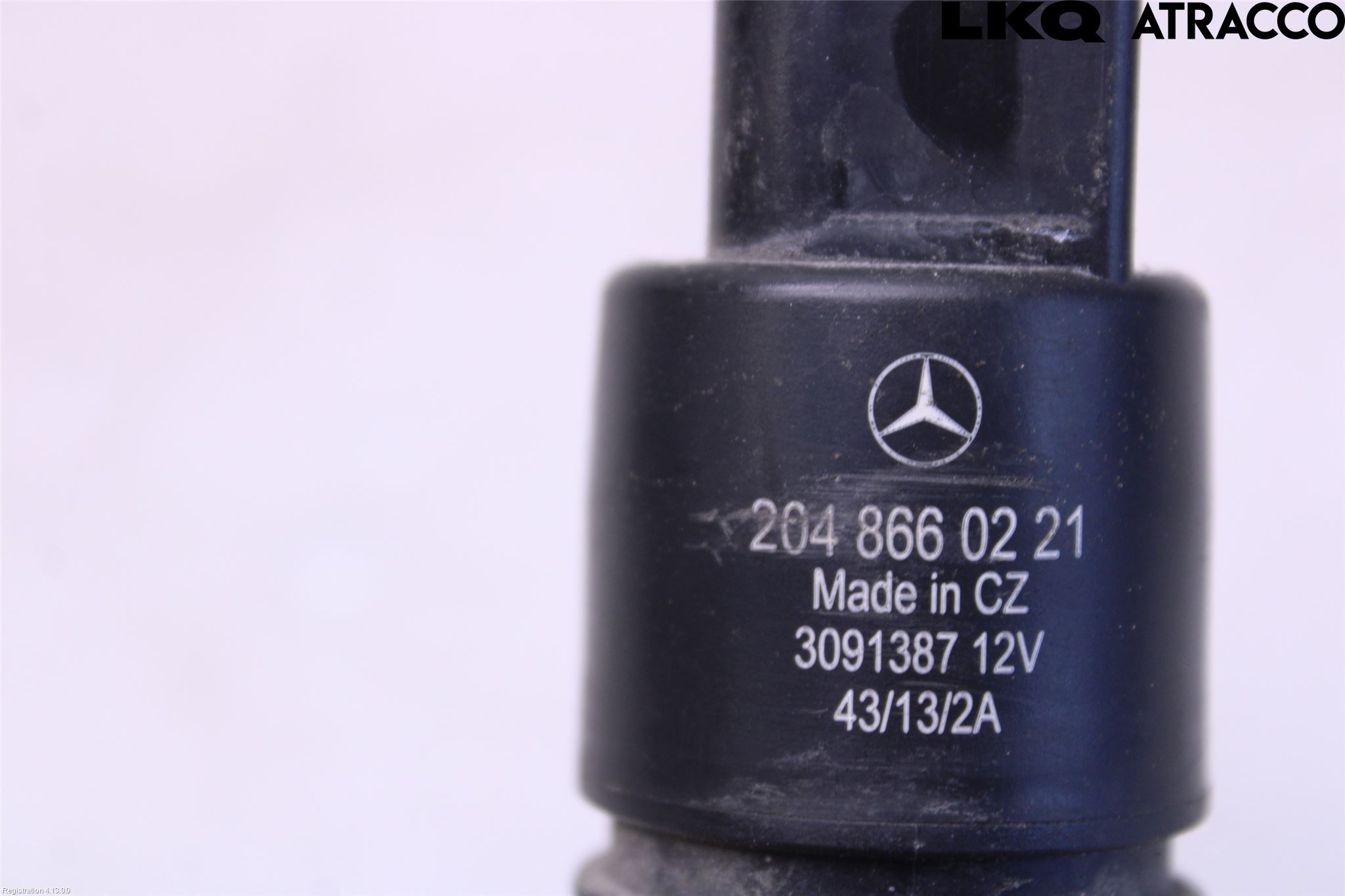 Mercedes-Benz MB E-KLASS (W212) 09-16 Spylerpumpe Frontrute