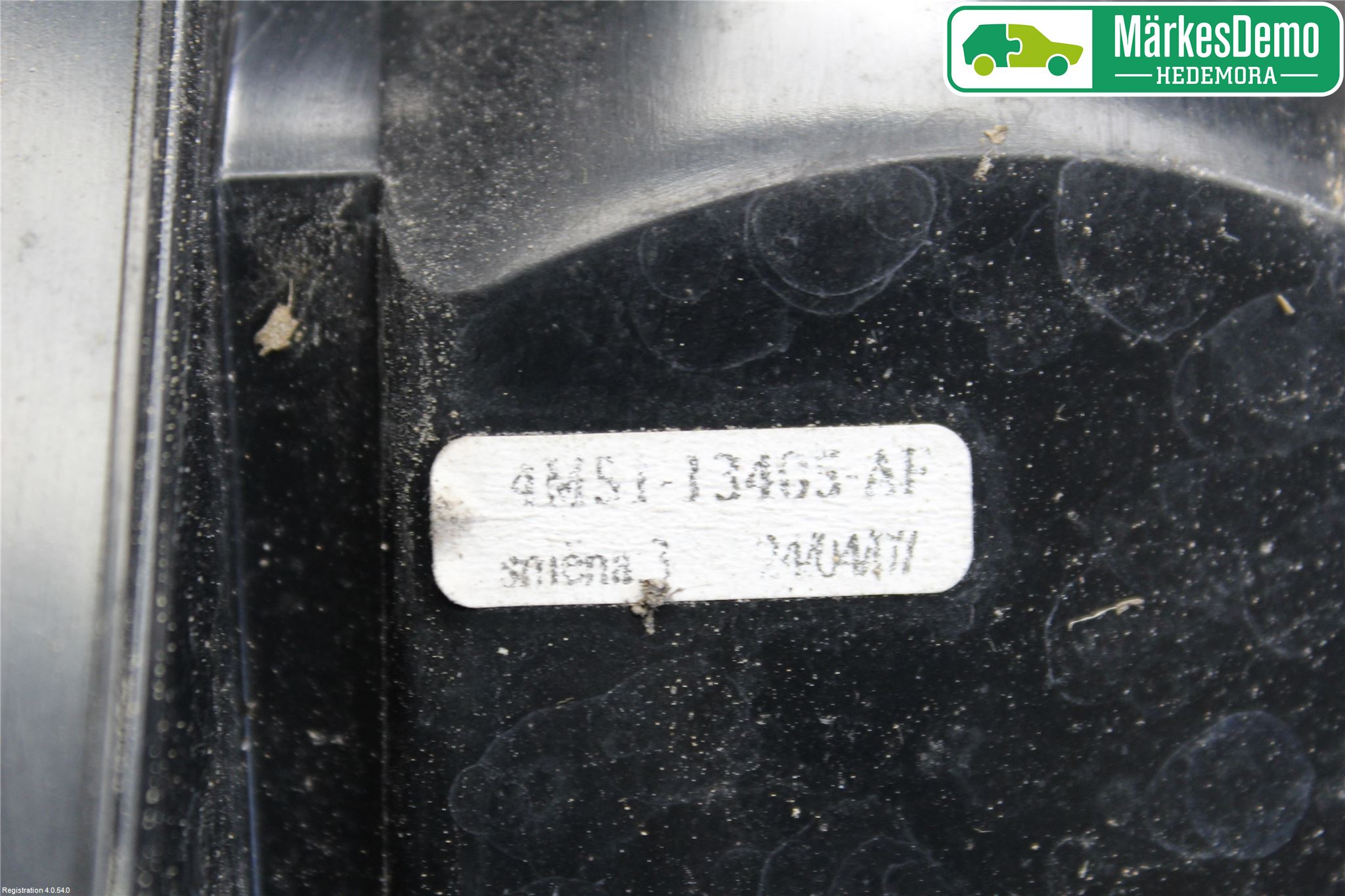 Ford FOCUS     04-07 Baklykt Venstre