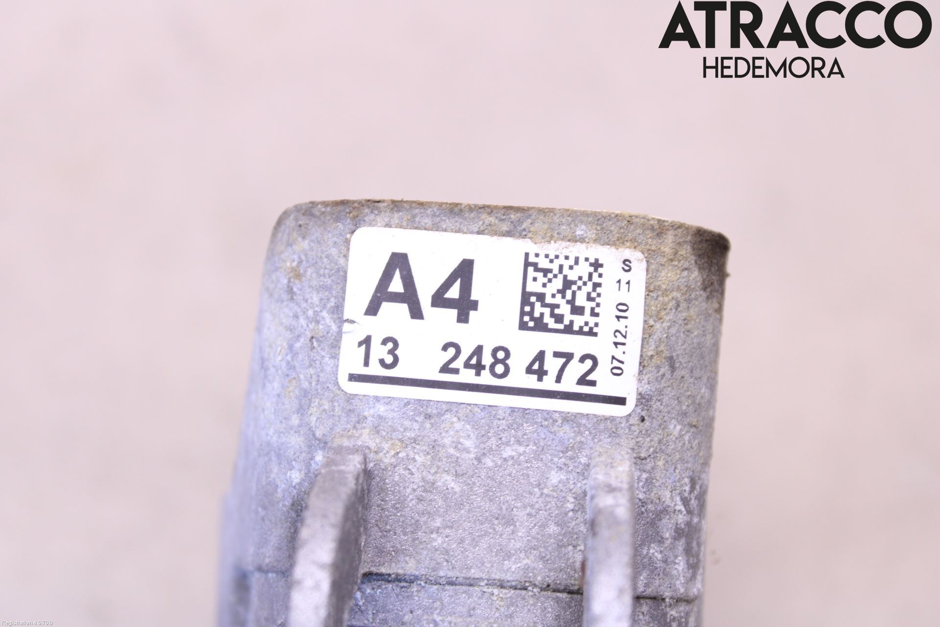 Opel ASTRA J 10-15 Motor Feste Gummi
