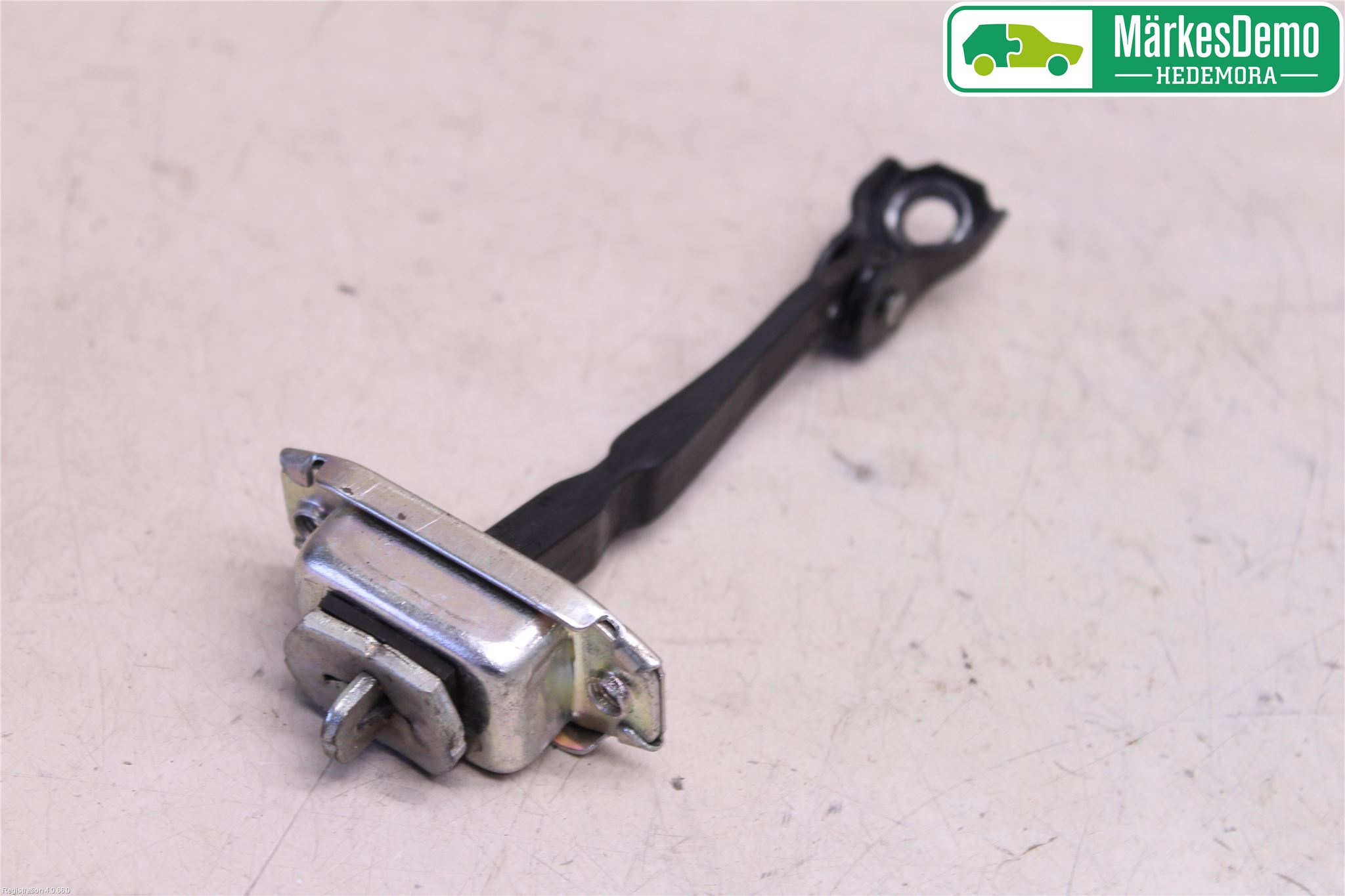 Nissan QASHQAI 14-17 Dørstopper