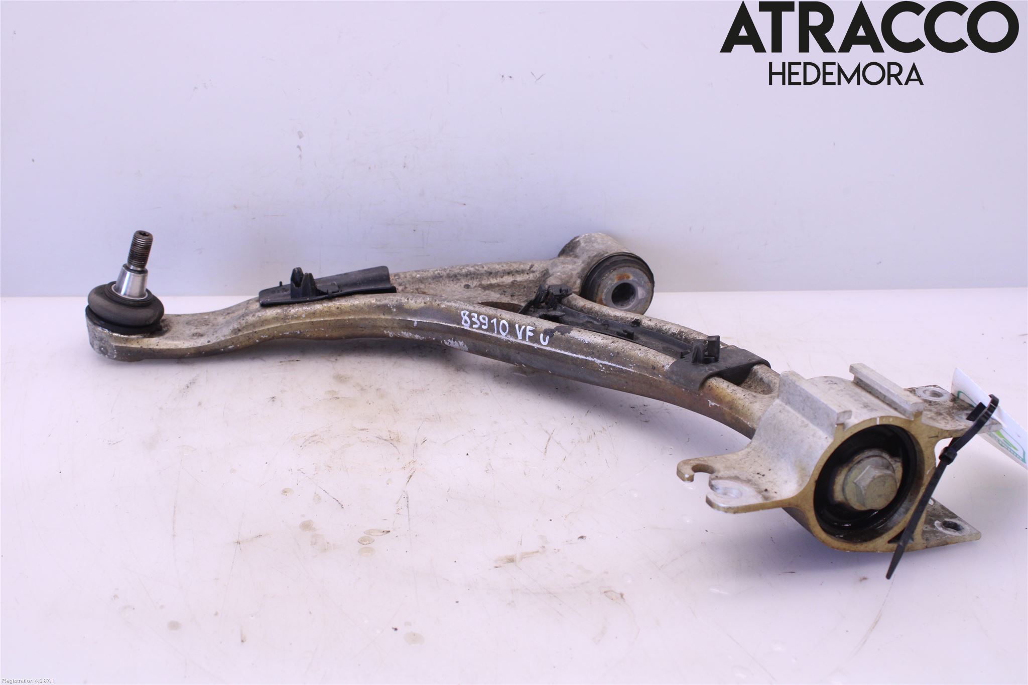 Mercedes-Benz MB CLA-KLASS (C117/X117) 13-19 Bærearm Foran Venstre Nedre