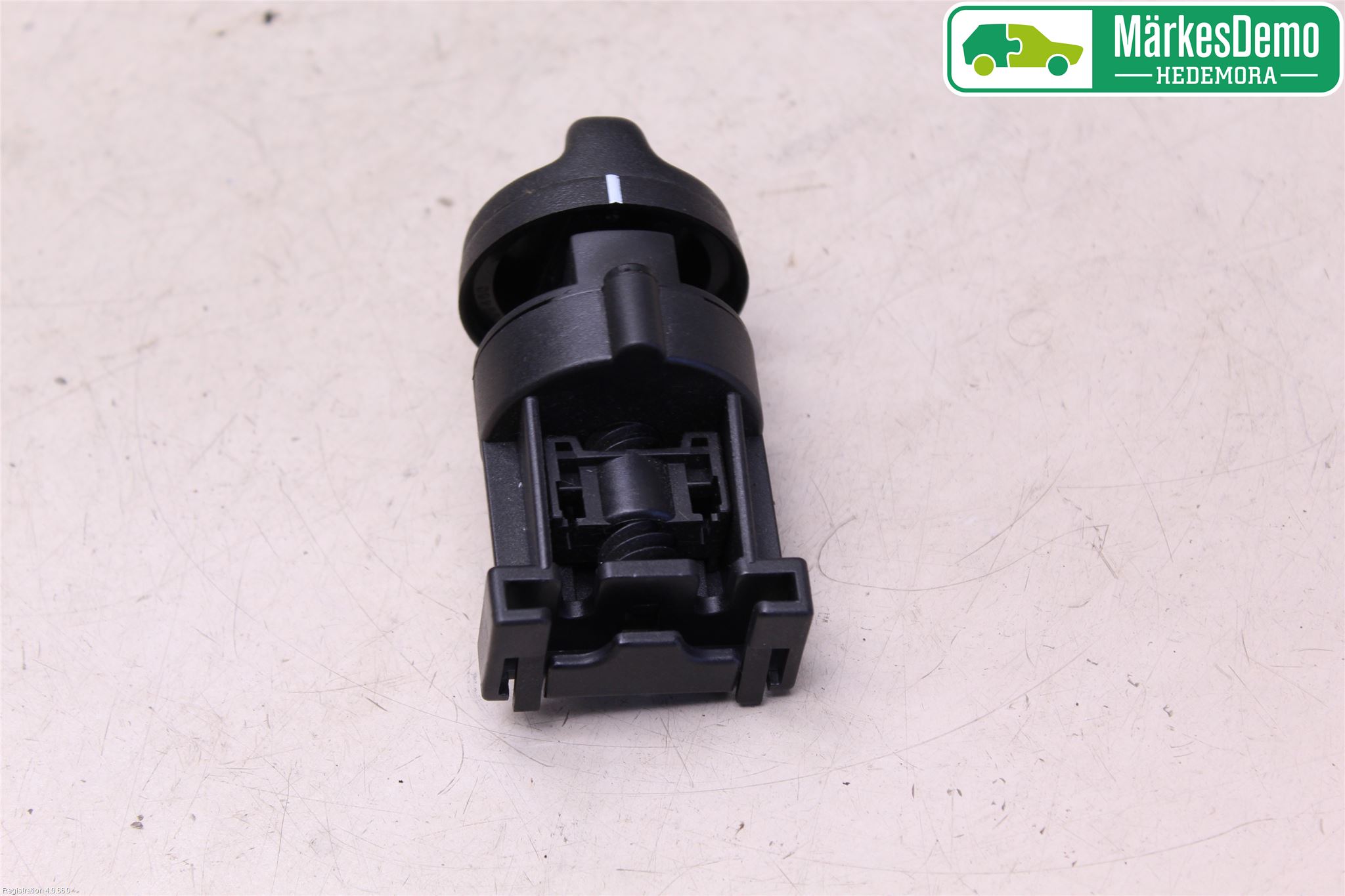 Dacia LODGY 12-18 Bryter Hovedlys