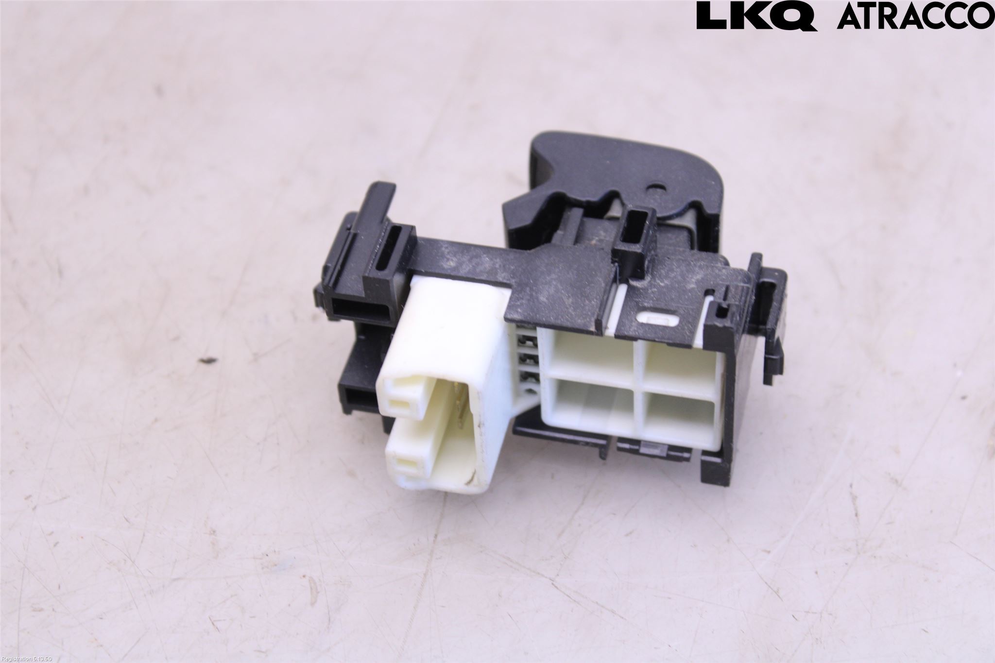 Toyota RAV 4 06-12 Bryter Vindusheis
