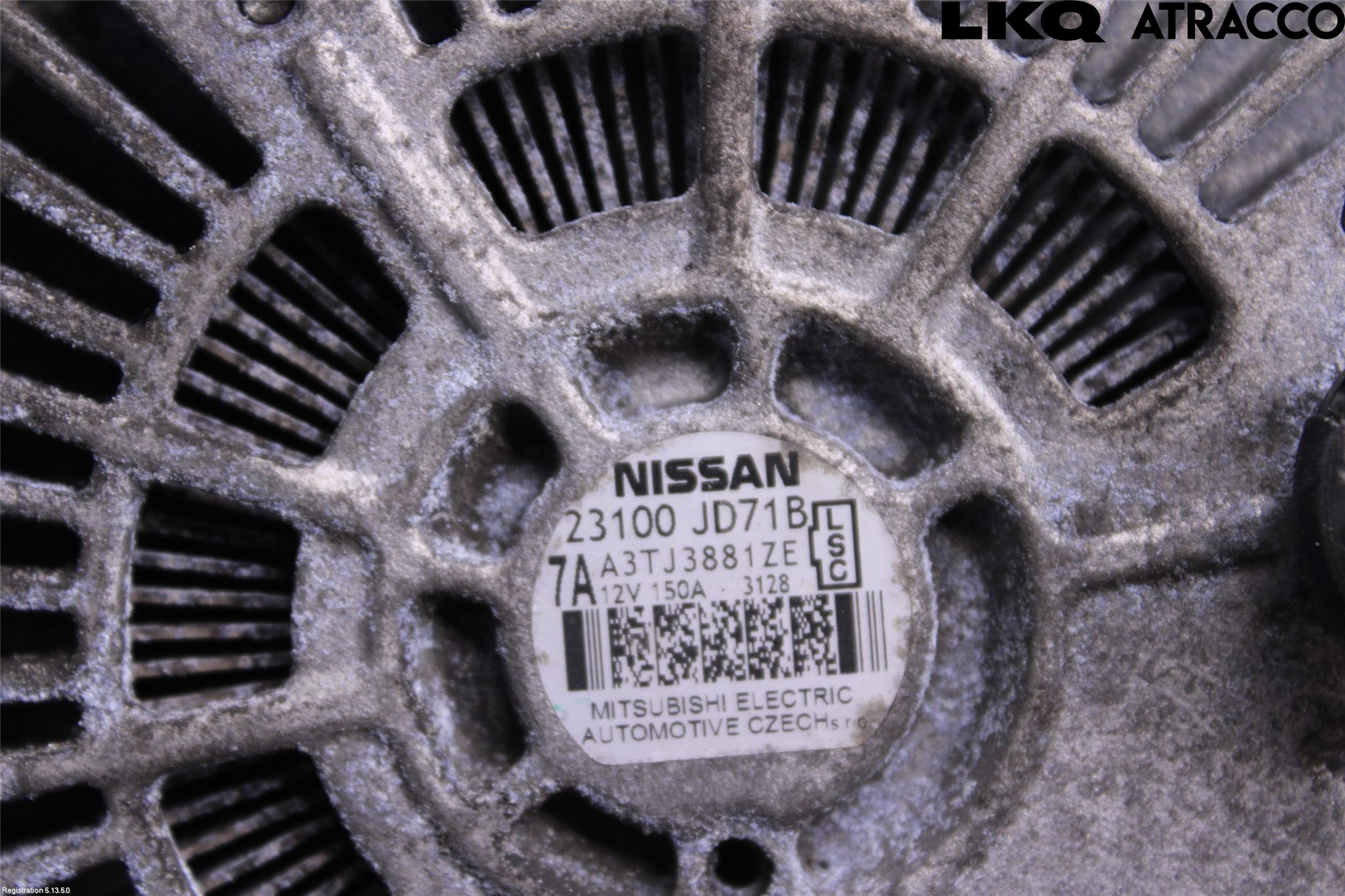 Nissan QASHQAI+2  10-14 Dynamo