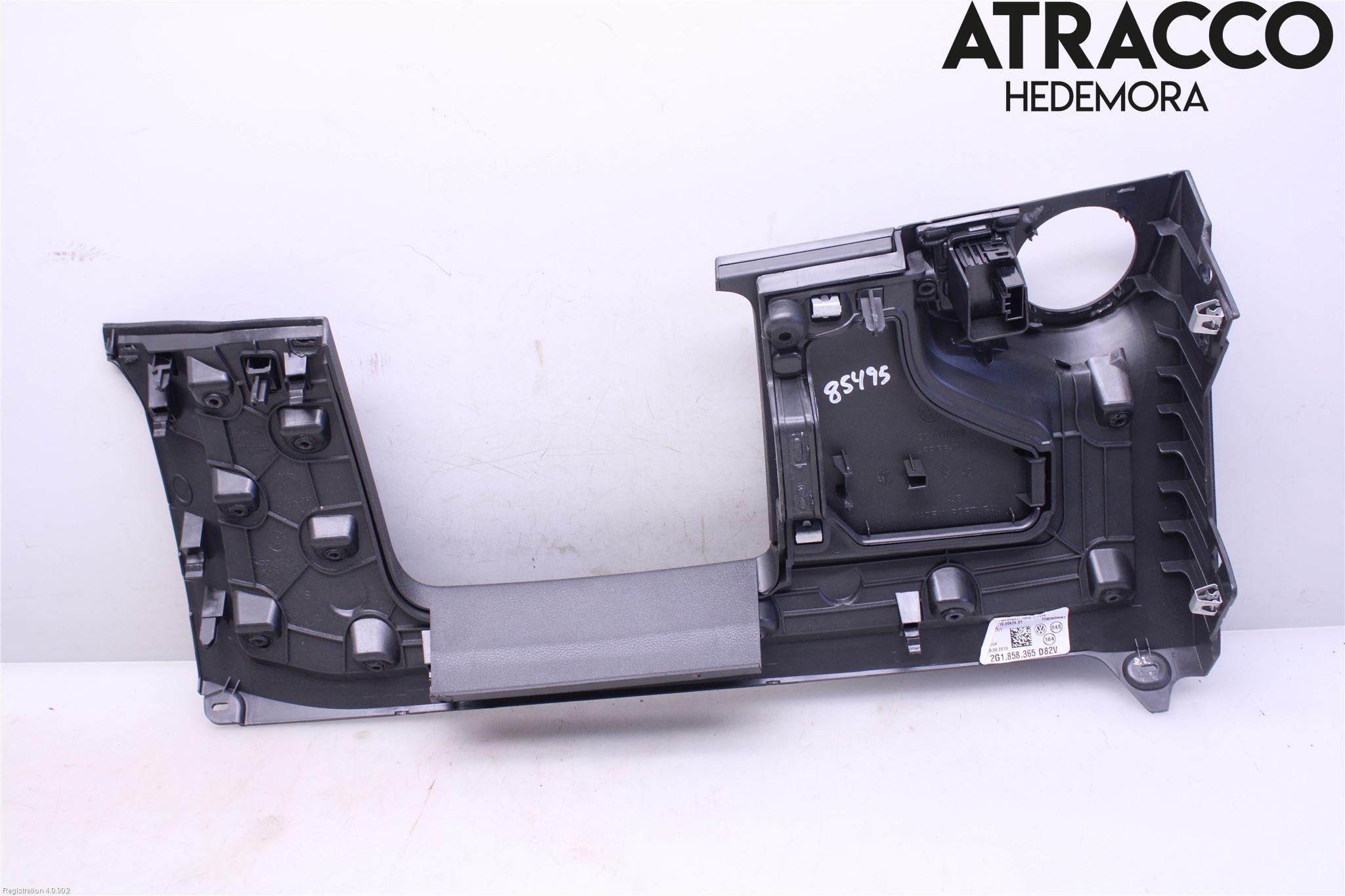 Volkswagen VW POLO VI 18->> Innr Dashbord Sparkeplate