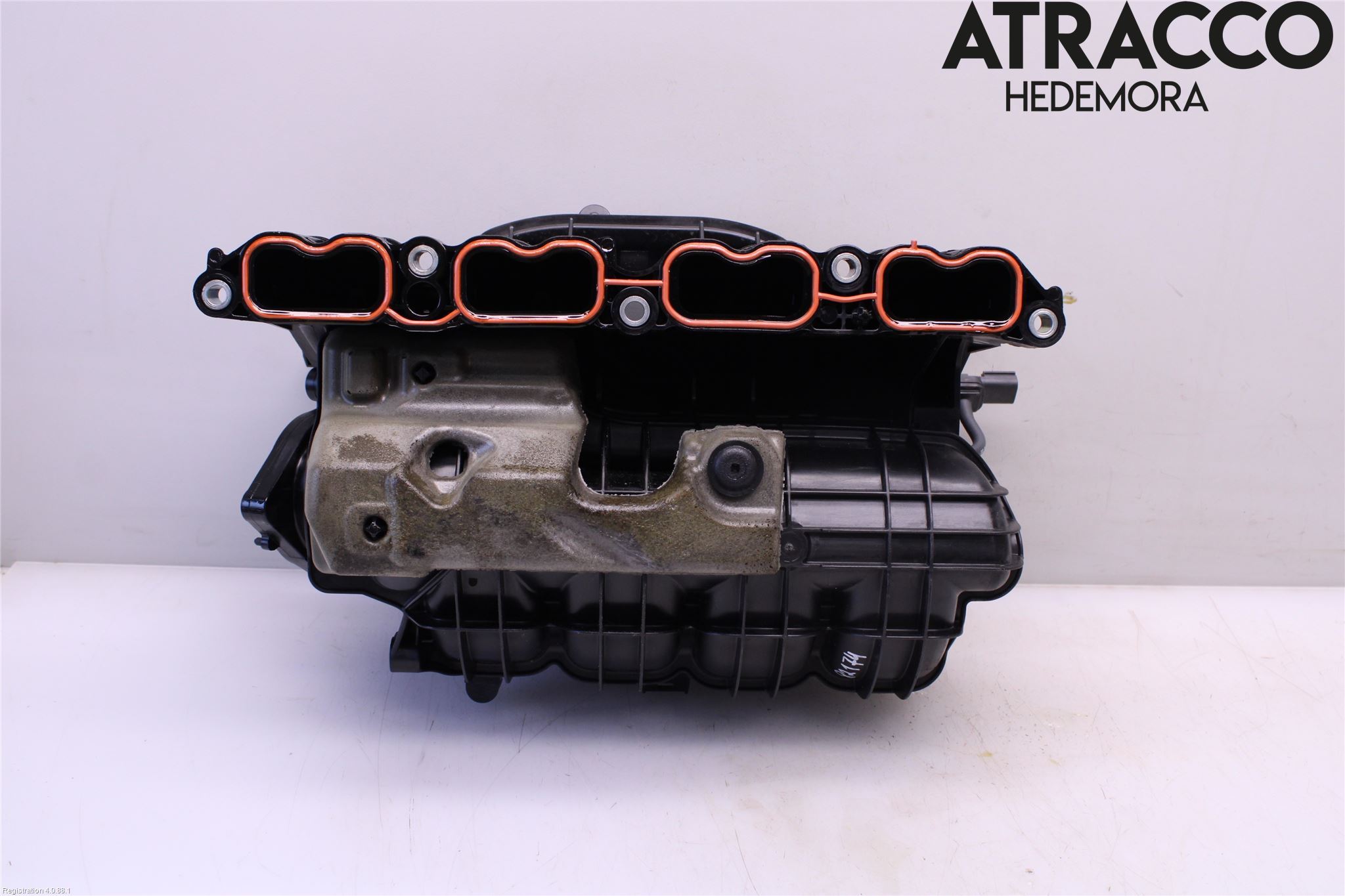 Toyota RAV4 19- Innsugningsmanifold
