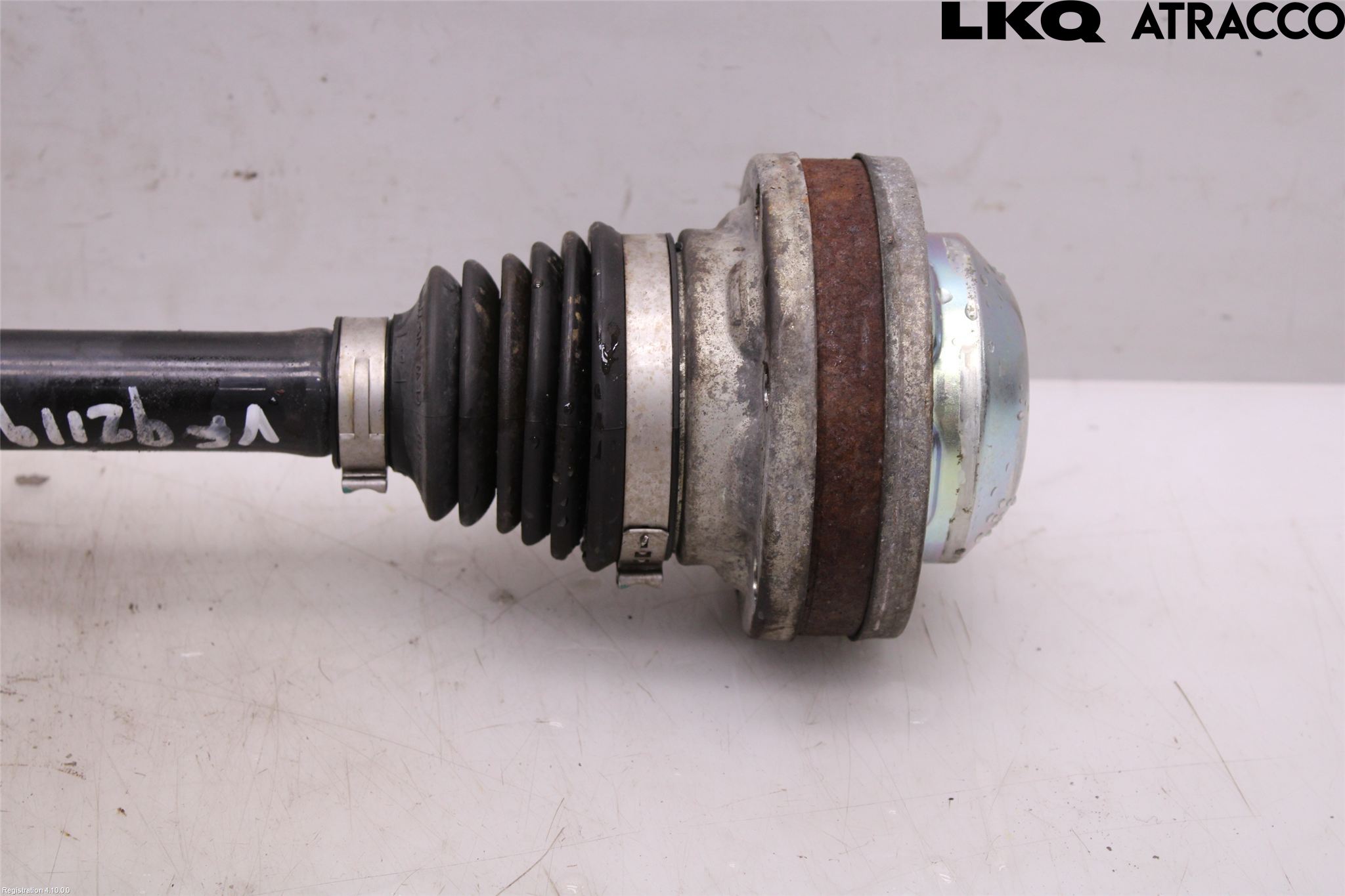 Volkswagen VW CADDY 11-15 Drivaksel Foran Kompl Venstre