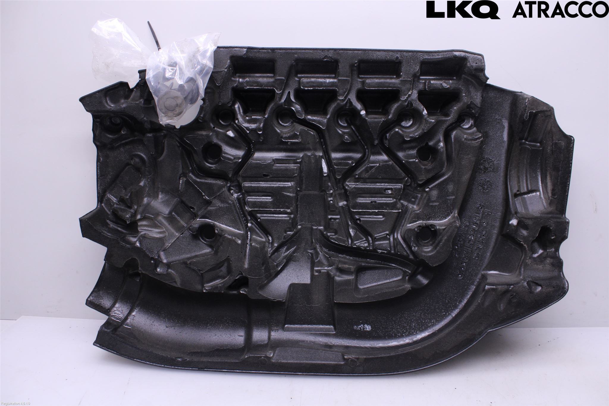 Volvo XC60 14-17 Motor Deksel Over Motor
