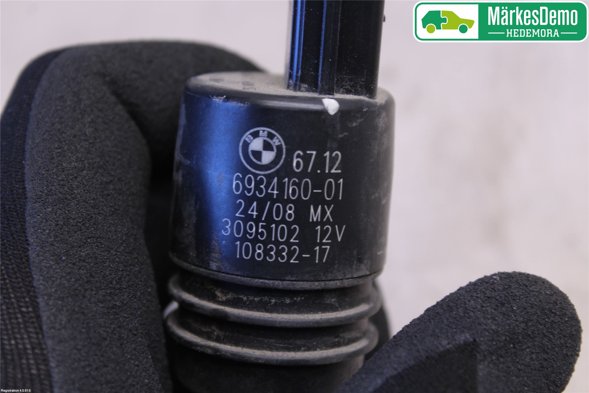 BMW X6 E71/E72   08-14 Spylerpumpe Frontrute