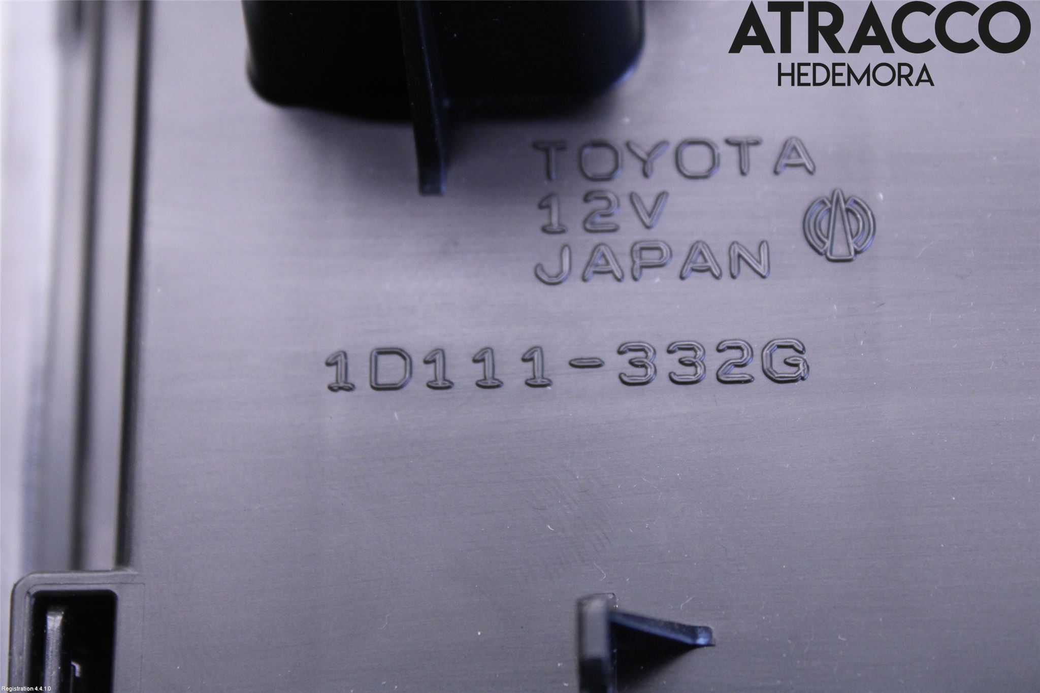 Toyota COROLLA CROSS XG10 22- Innr Taklys