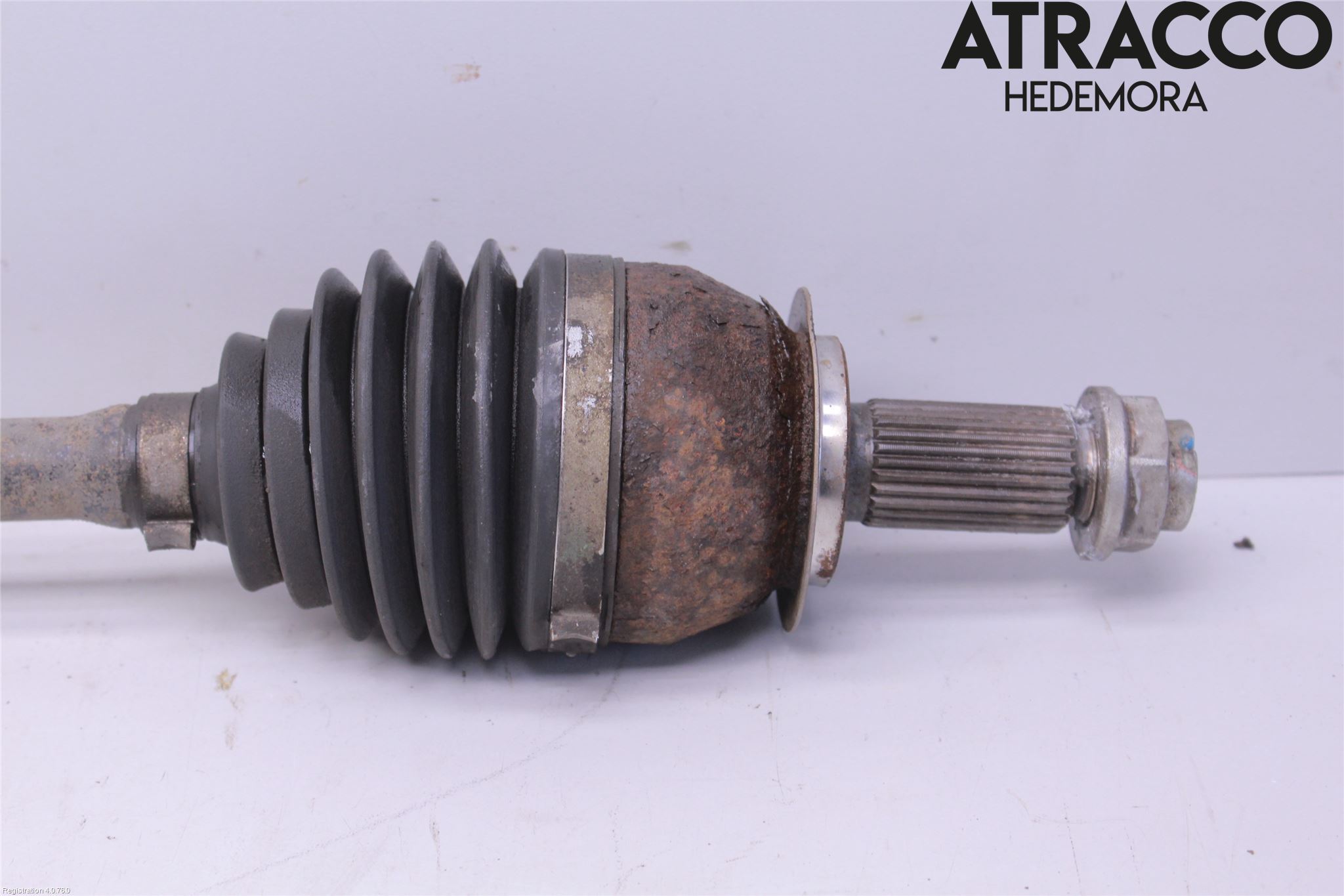 Subaru FORESTER SH  08-13 Drivaksel Foran Kompl Venstre