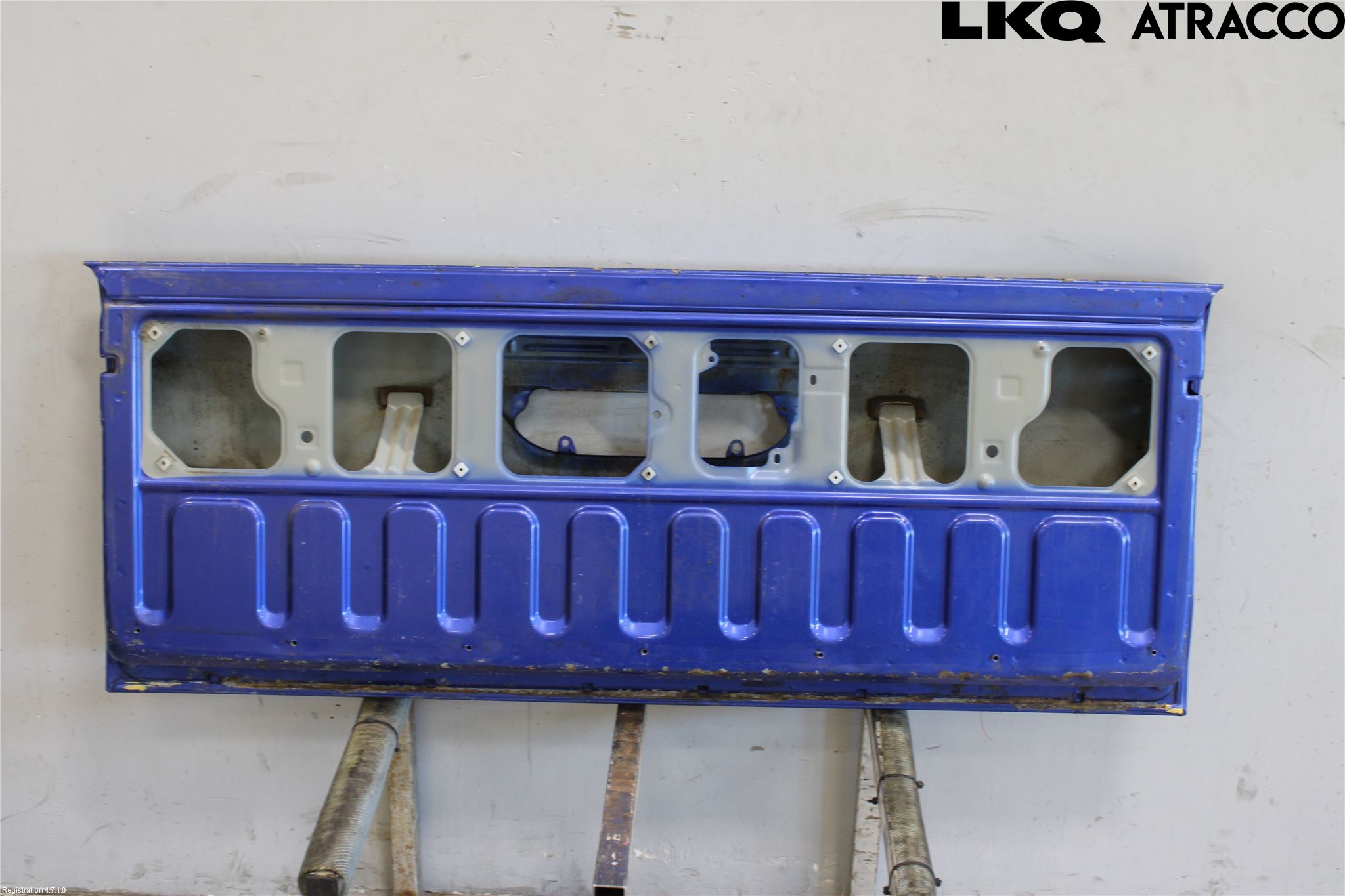 Toyota HILUX 16- Lasteplan Luke Bak