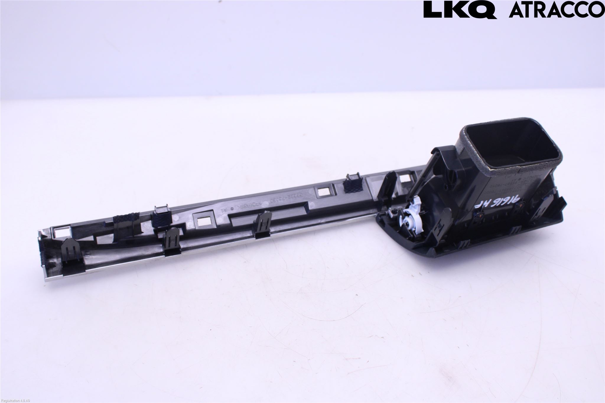 Lexus CT 200h Dashbord Kanal - Dyse