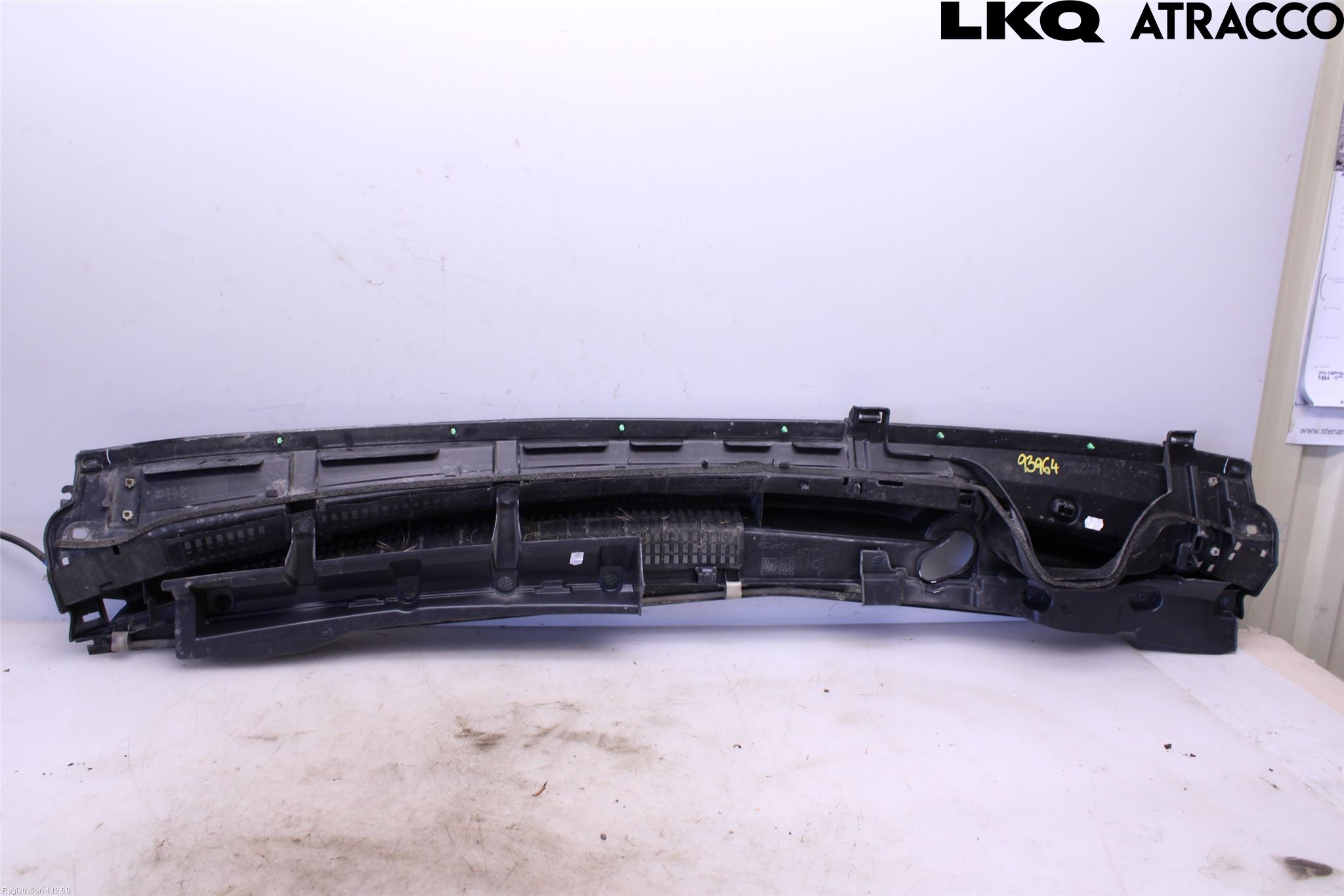 Toyota YARIS XP130 15-20 Visker Deksel-Grill-Under Frr