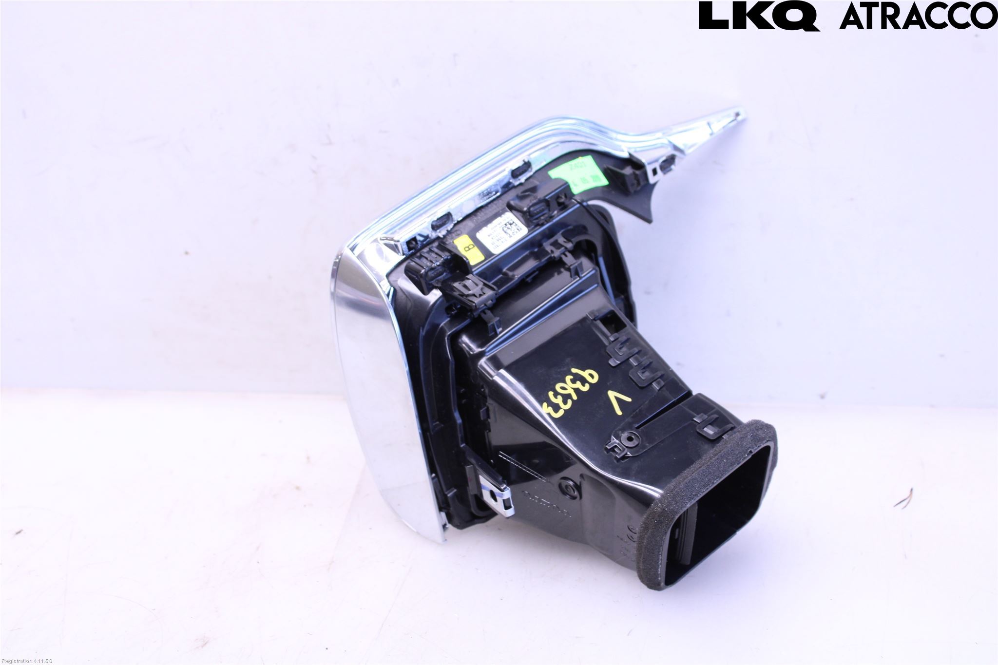 Volvo XC60 18- Dashbord Kanal - Dyse