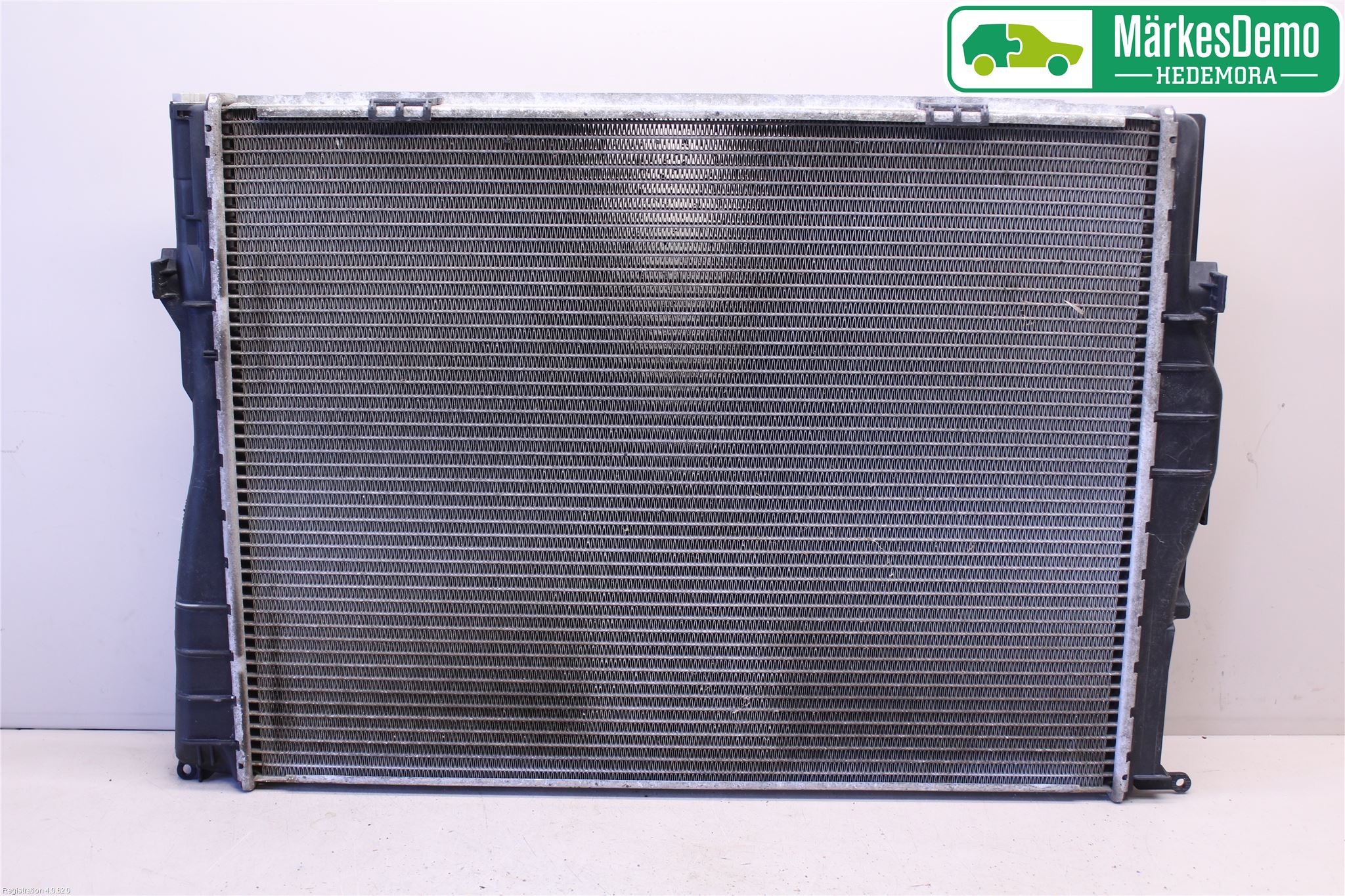 BMW 3 E90/91 SED/TOU 05-12 Radiator Manuell