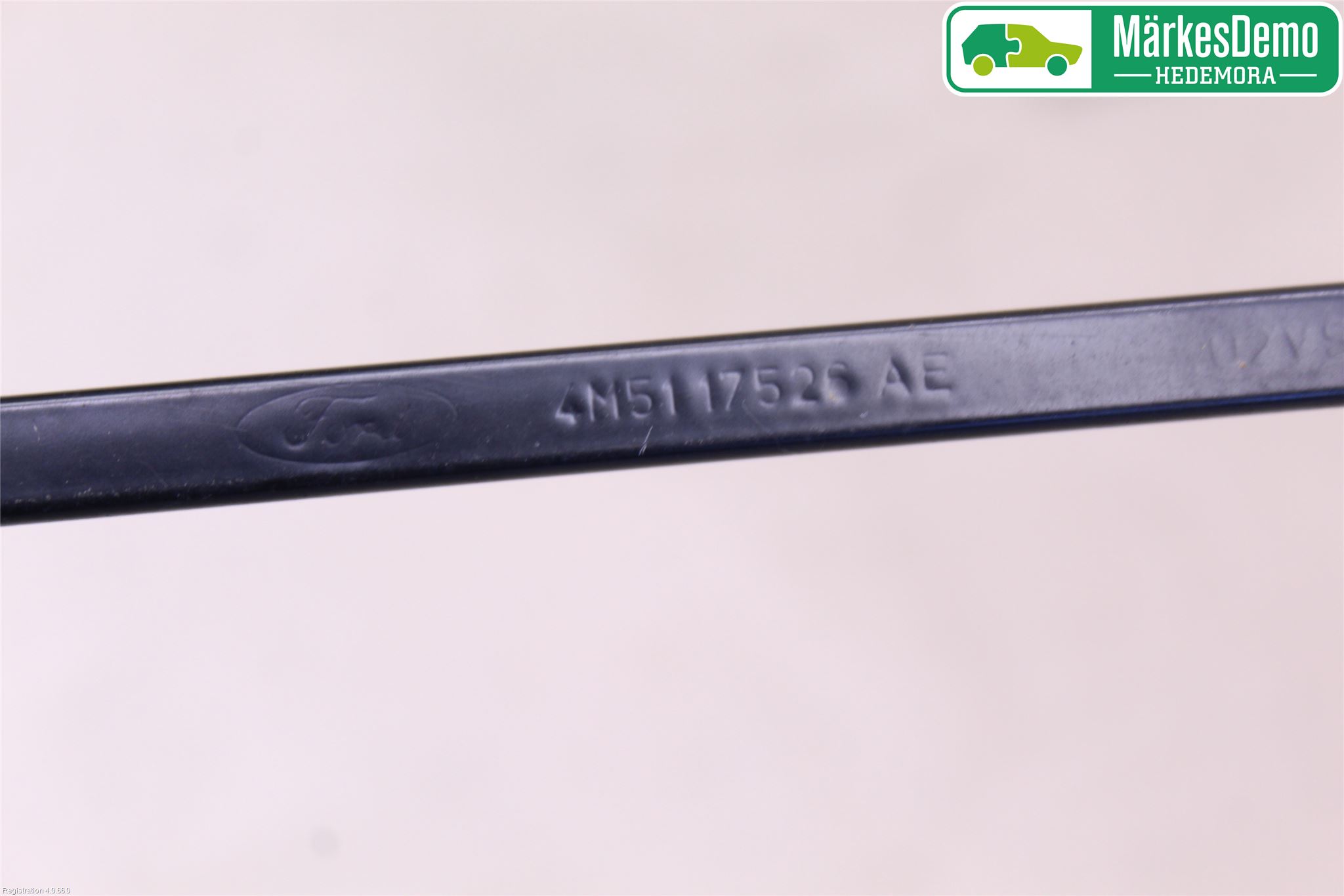 Ford FOCUS 08-11 Viskerarm-Armer Frontrute