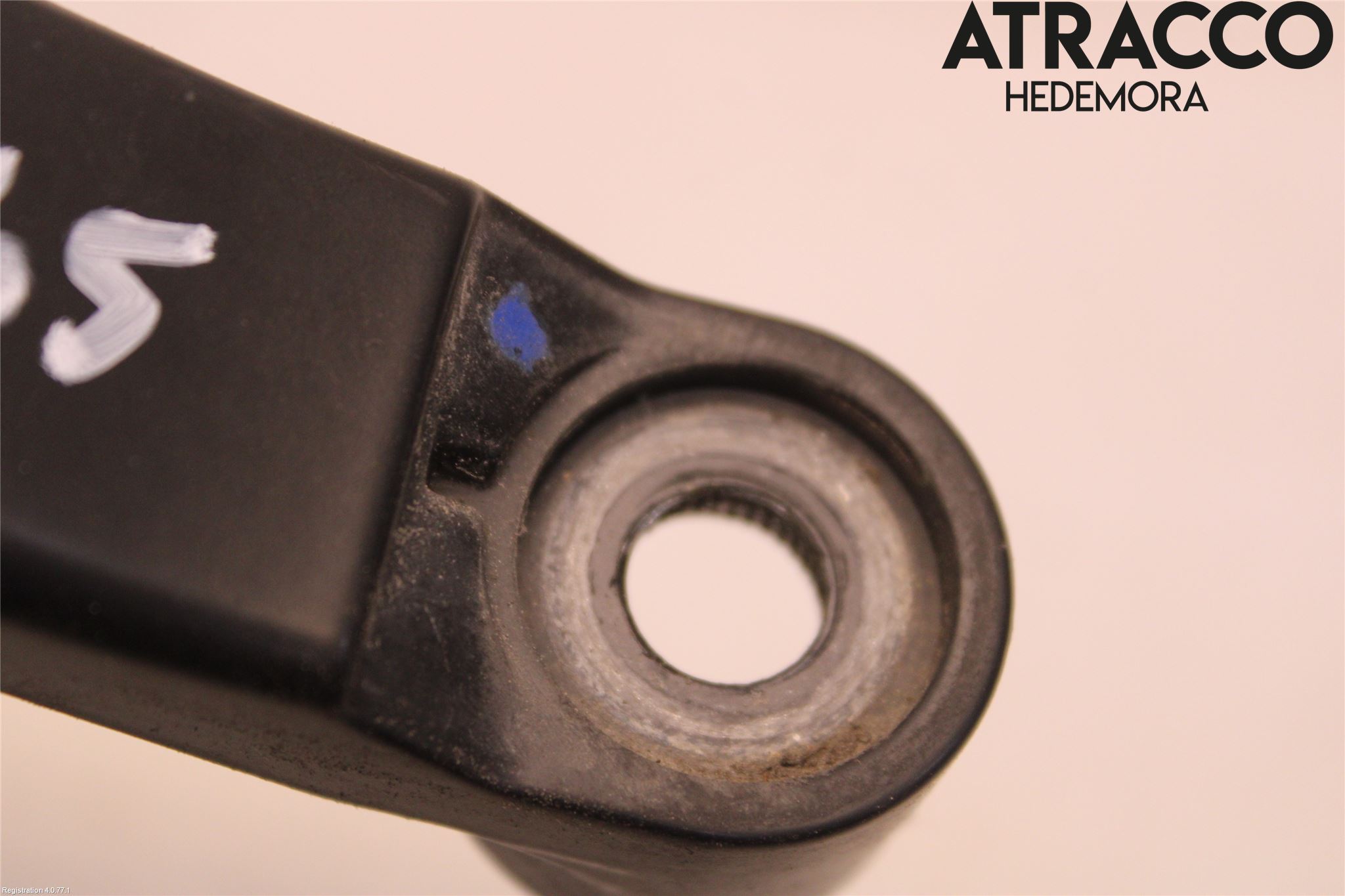 Toyota AURIS 10-12 Viskerarm-Armer Frontrute