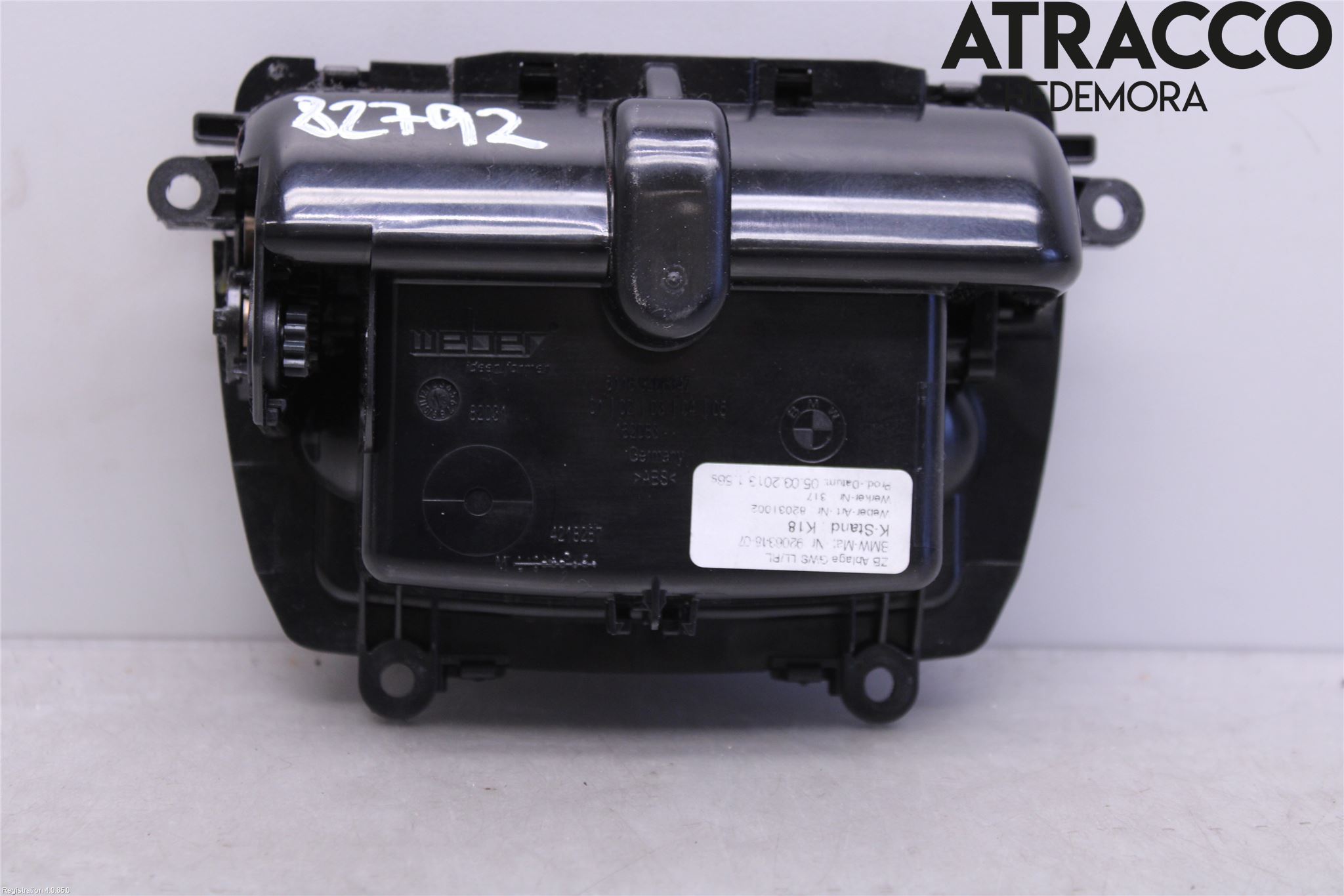 BMW 5 F10/F11/F18 09-17 Innr Oppbevaringsrom