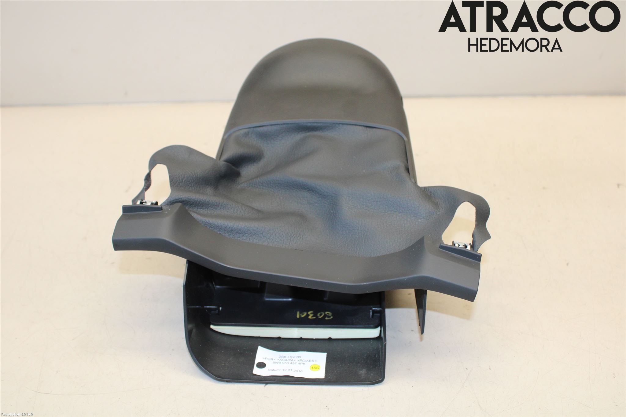 Audi A4/S4 B9 16-19 Rattdeksel - Deksler