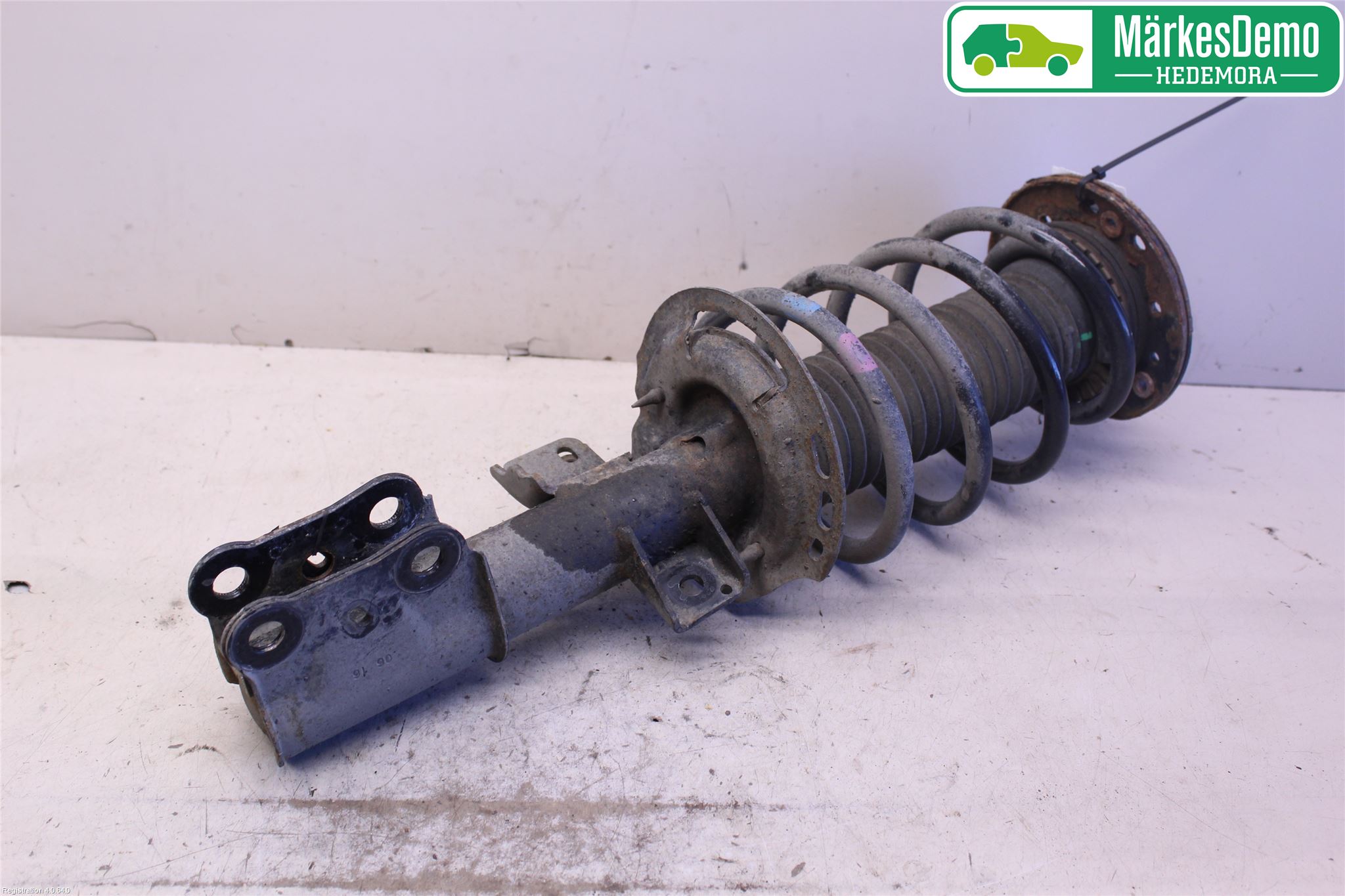 Ford MONDEO 15-22 Fjærbein Foran Venstre