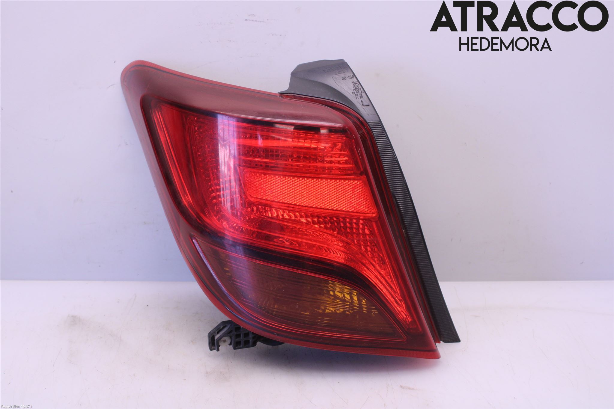 Toyota YARIS XP130 15-20 Baklykt Venstre