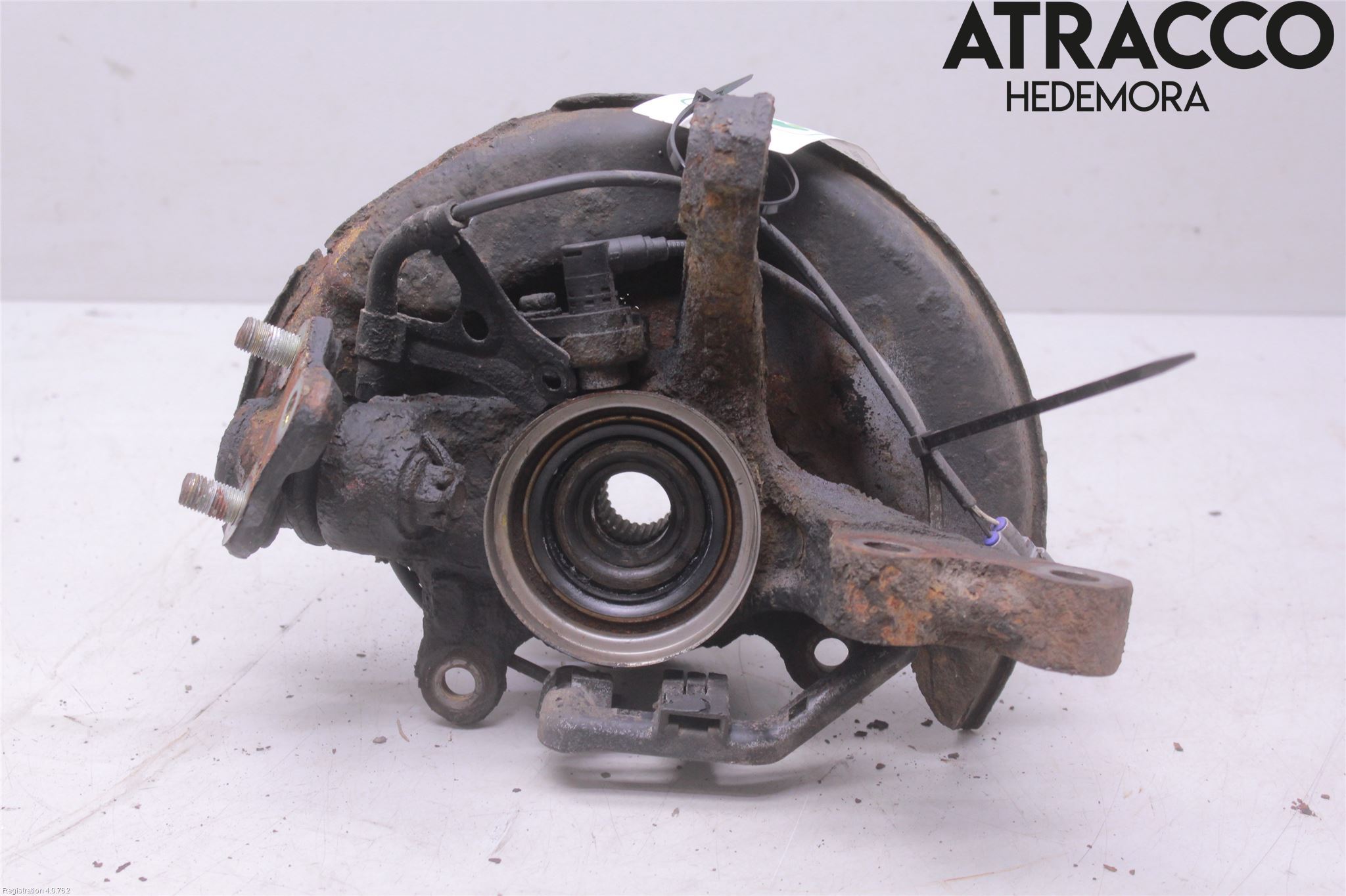 Toyota COROLLA 98-01 Spindel Vf