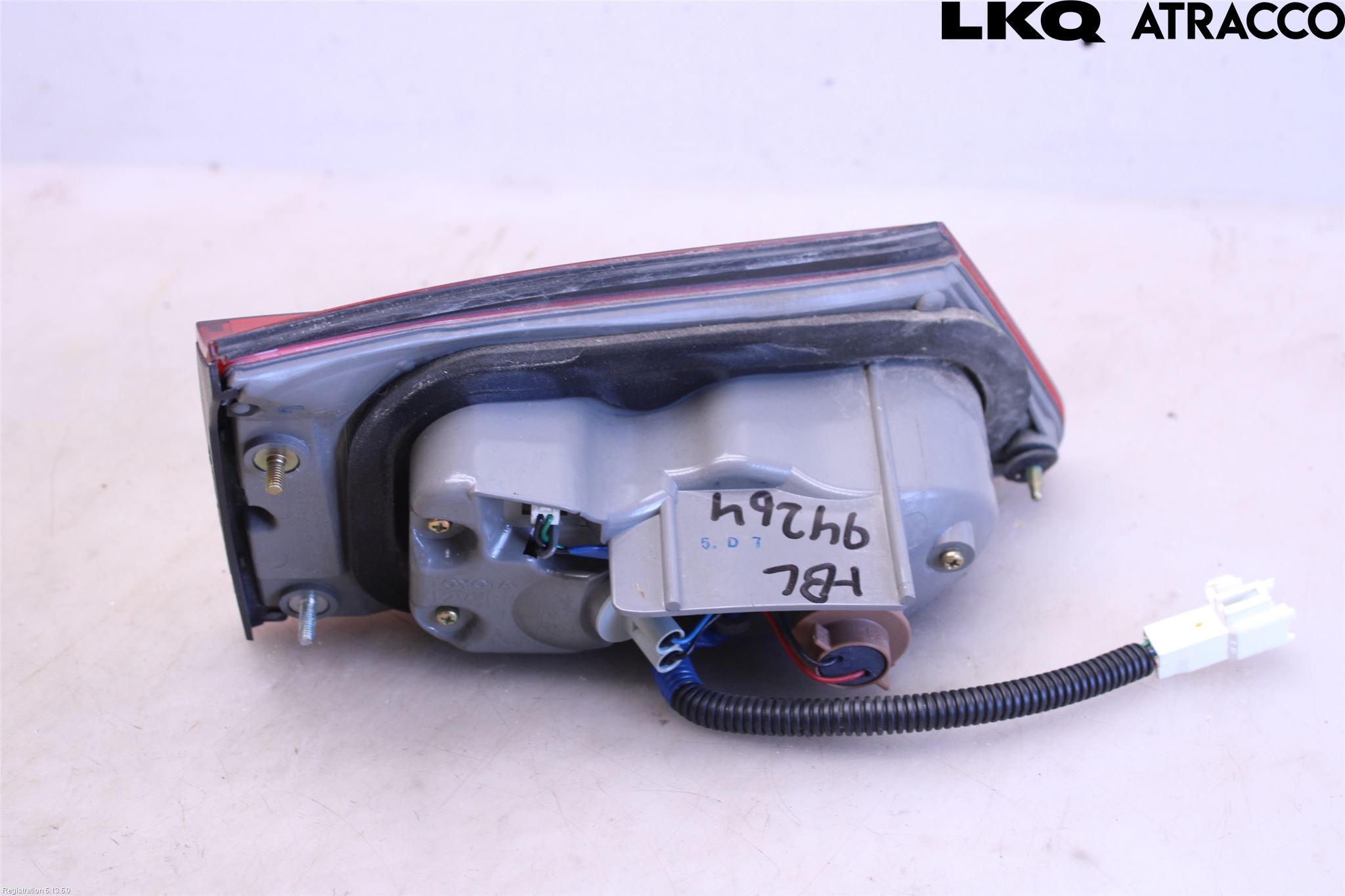 Lexus IS 220d/250/350 06-13 Baklykt Høyre  På Luke(Indre)