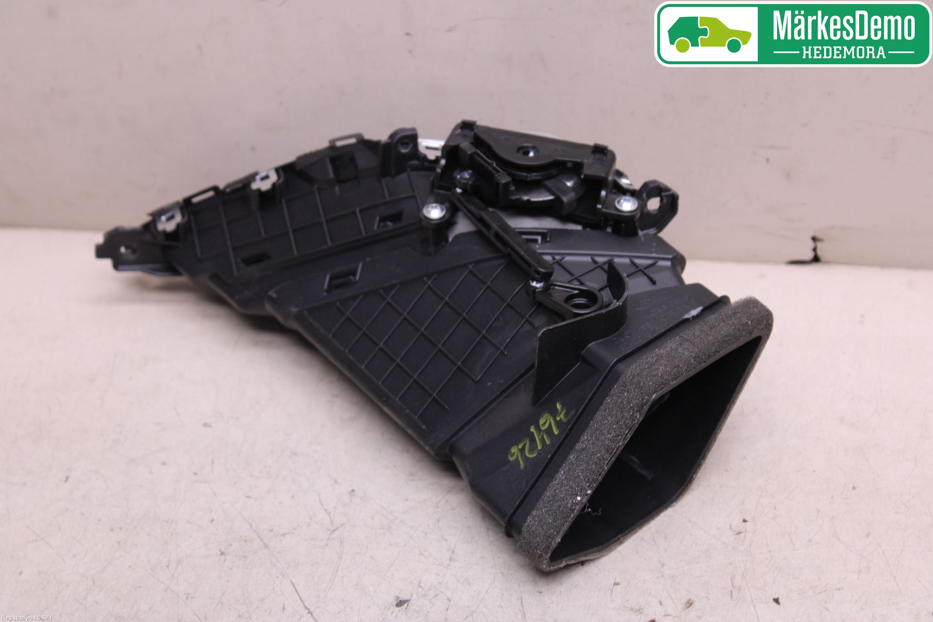 Hyundai i40 08-15 Dashbord Kanal - Dyse