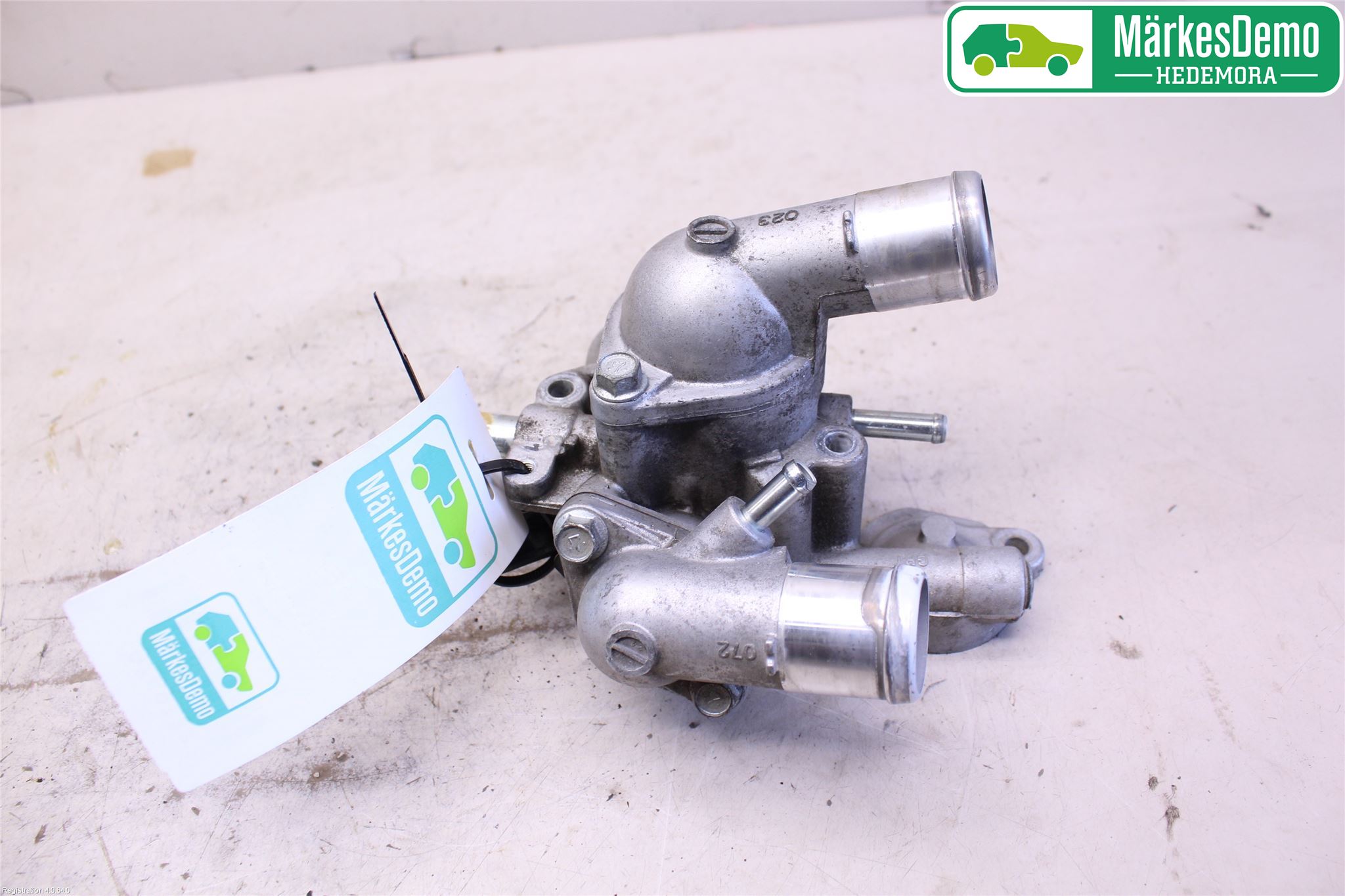 Mitsubishi OUTLANDER 13-21 Termostathus - Lokk