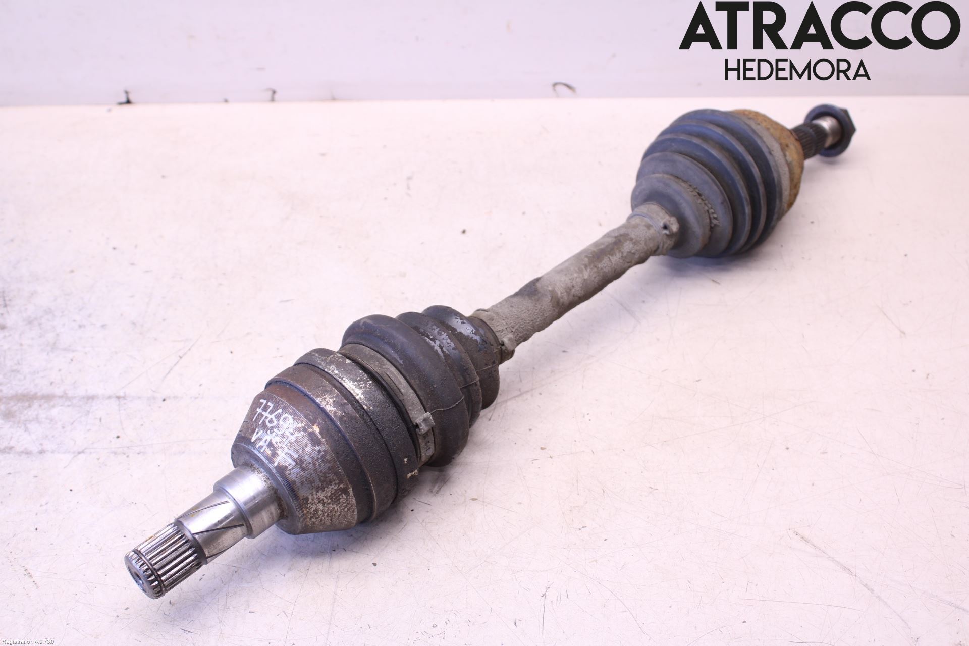 Opel ASTRA J 10-15 Drivaksel Foran Kompl Venstre
