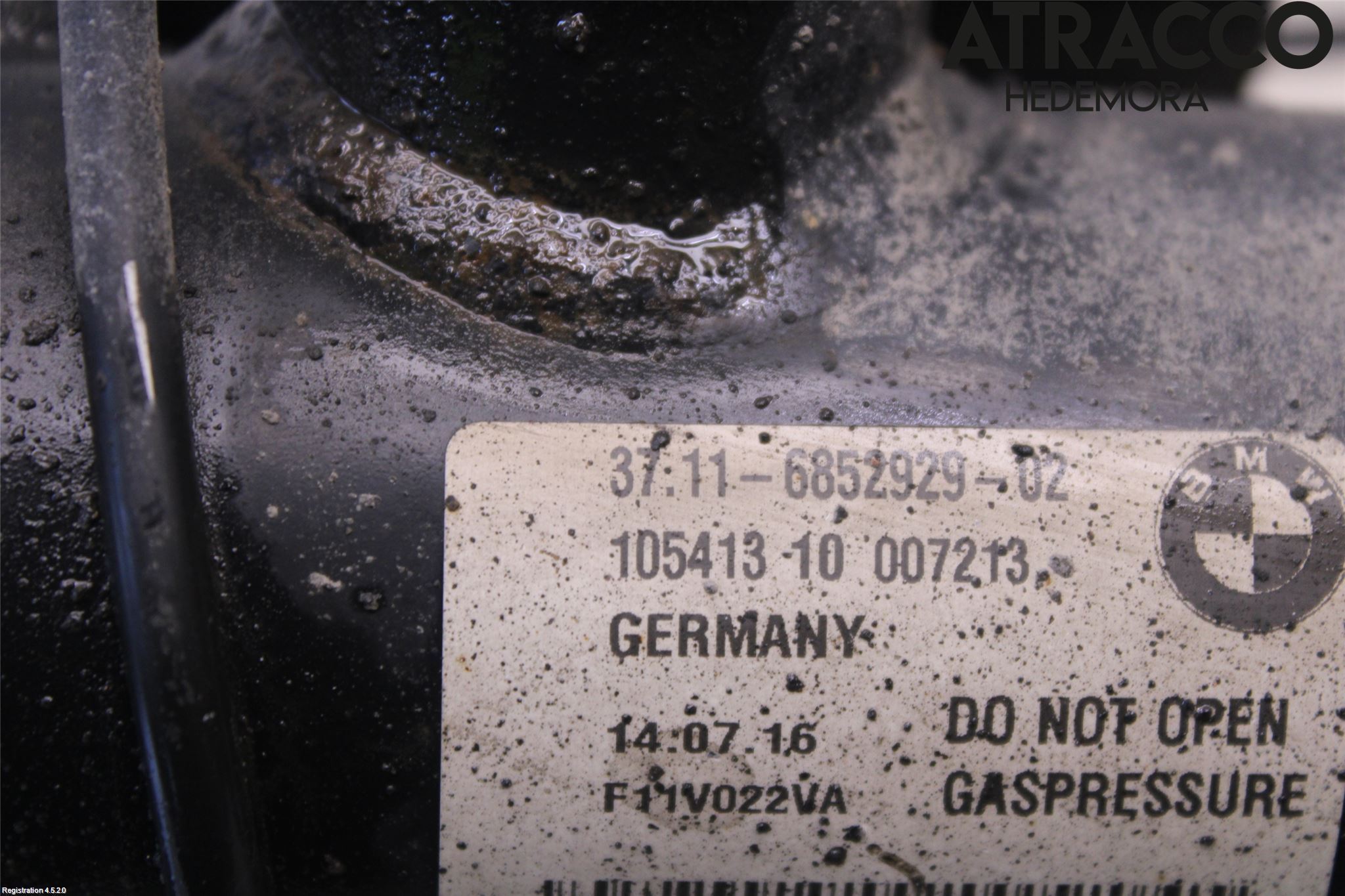 BMW 5 F10/F11/F18 09-17 Fjærbein Foran Venstre