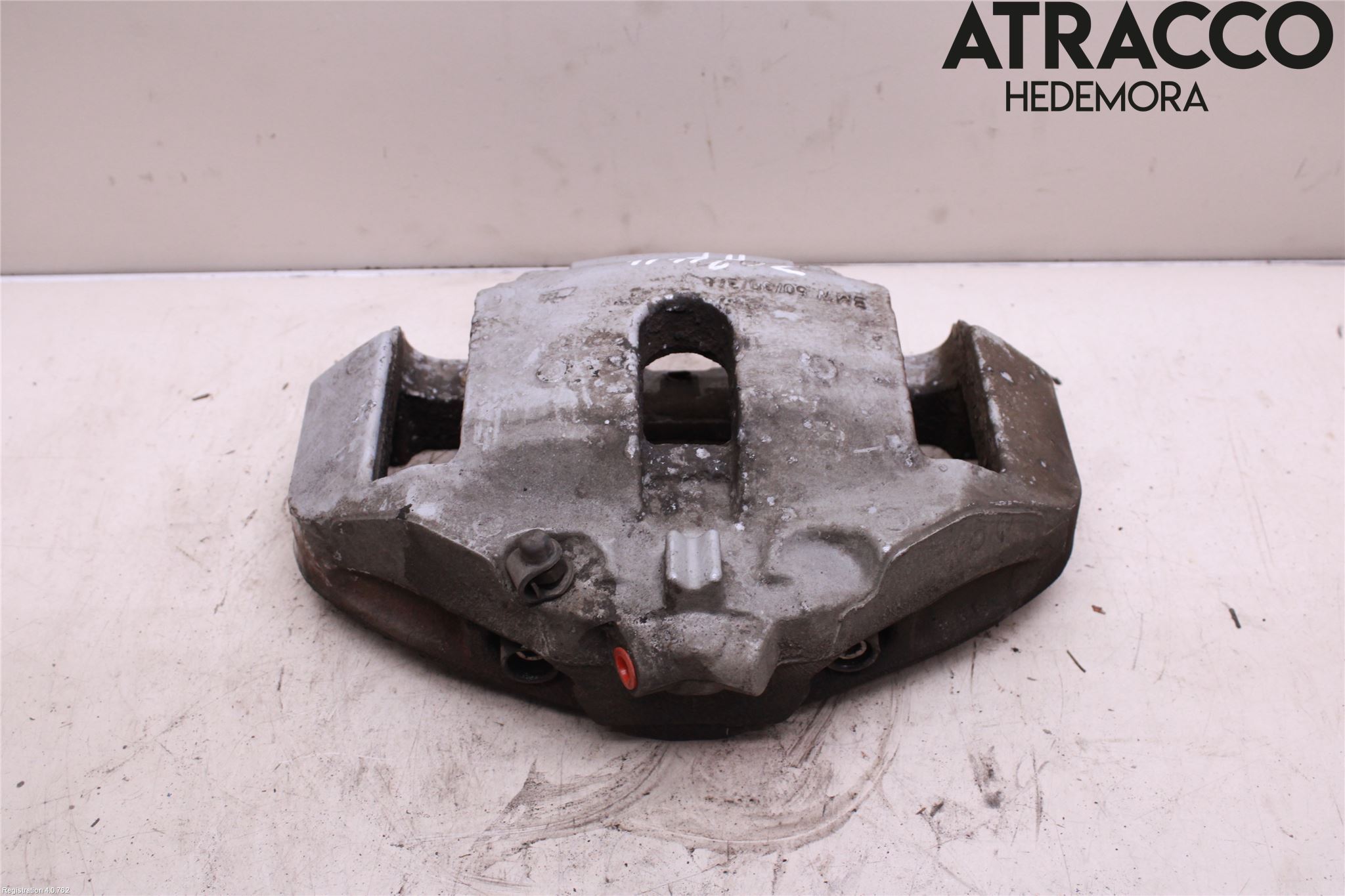 BMW 5 F10/F11/F18 09-17 Bremsecaliper Foran Høyre