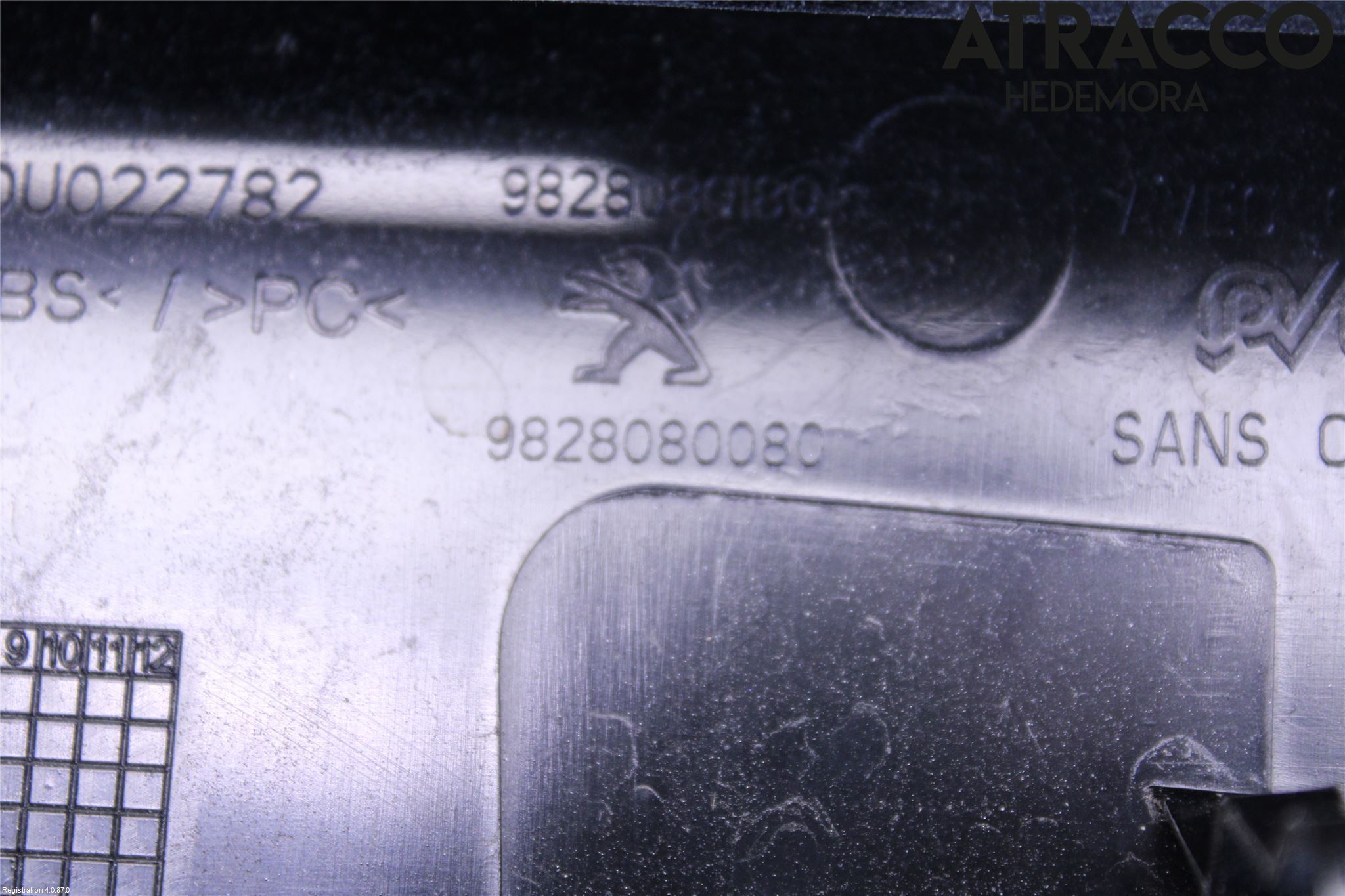 Peugeot 2008/E-2008 20- List Bak-Bakluke