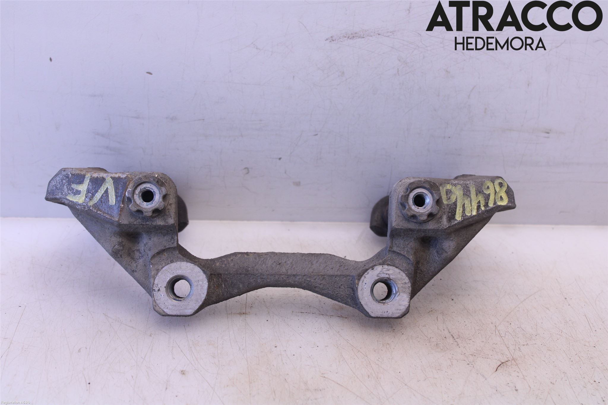 Mercedes-Benz MB E-KLASS (W212) 09-16 Bremsecaliper Feste Holder