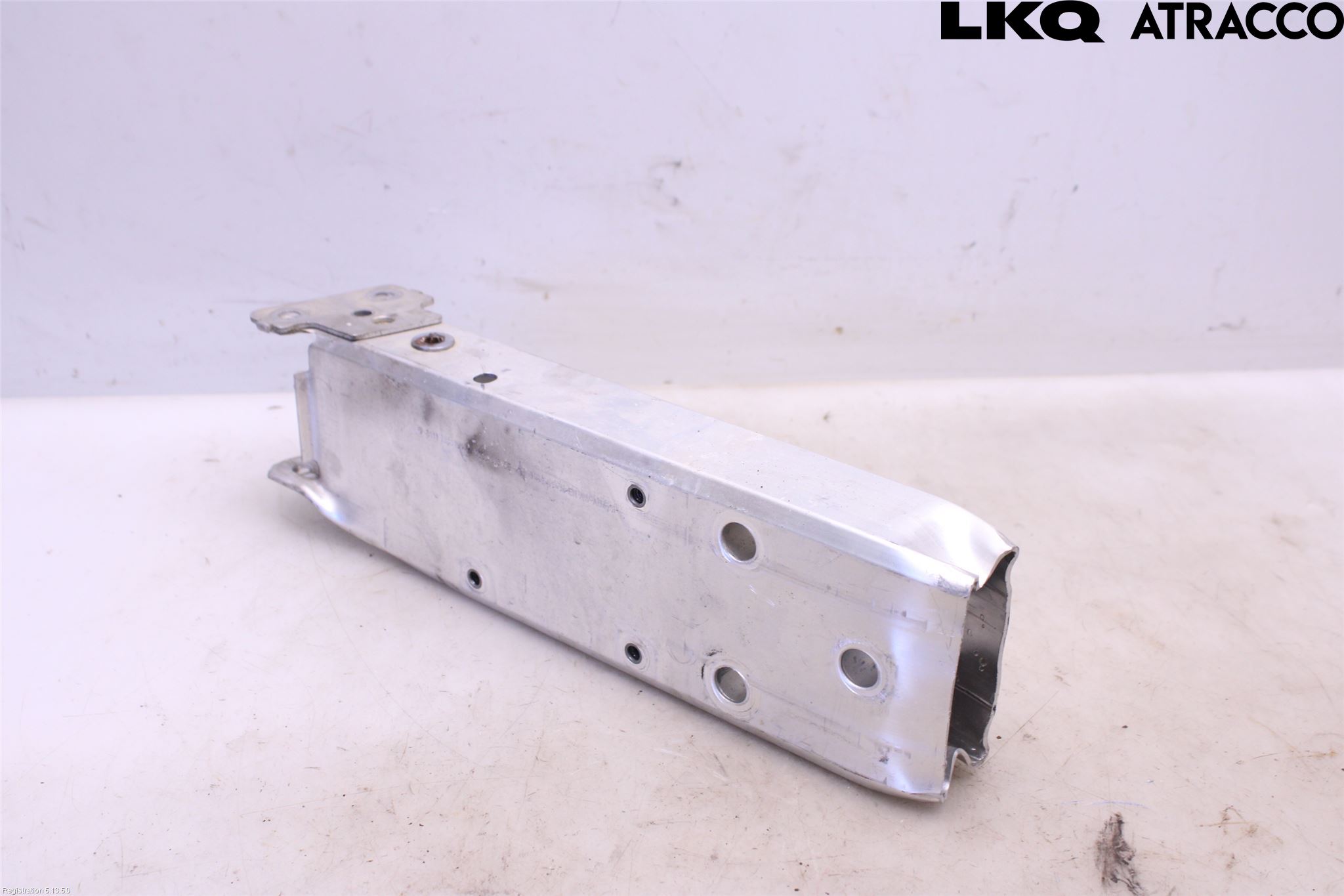 BMW 4 F32/F33/F82/F83 13-20 Støtfanger Foran Feste