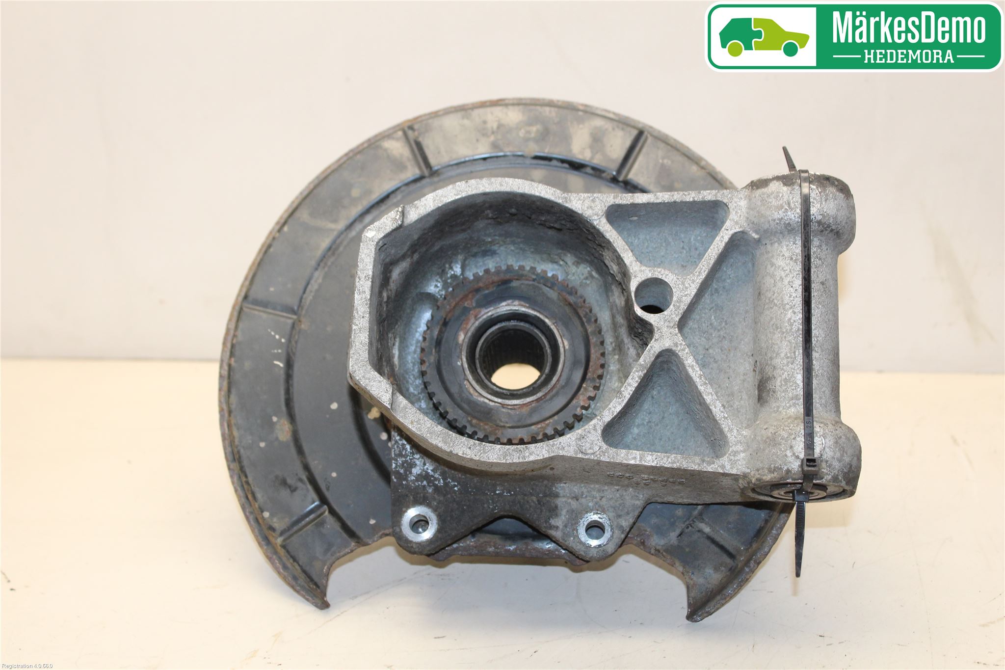 BMW 5 F10/F11/F18 09-17 Spindel Hb