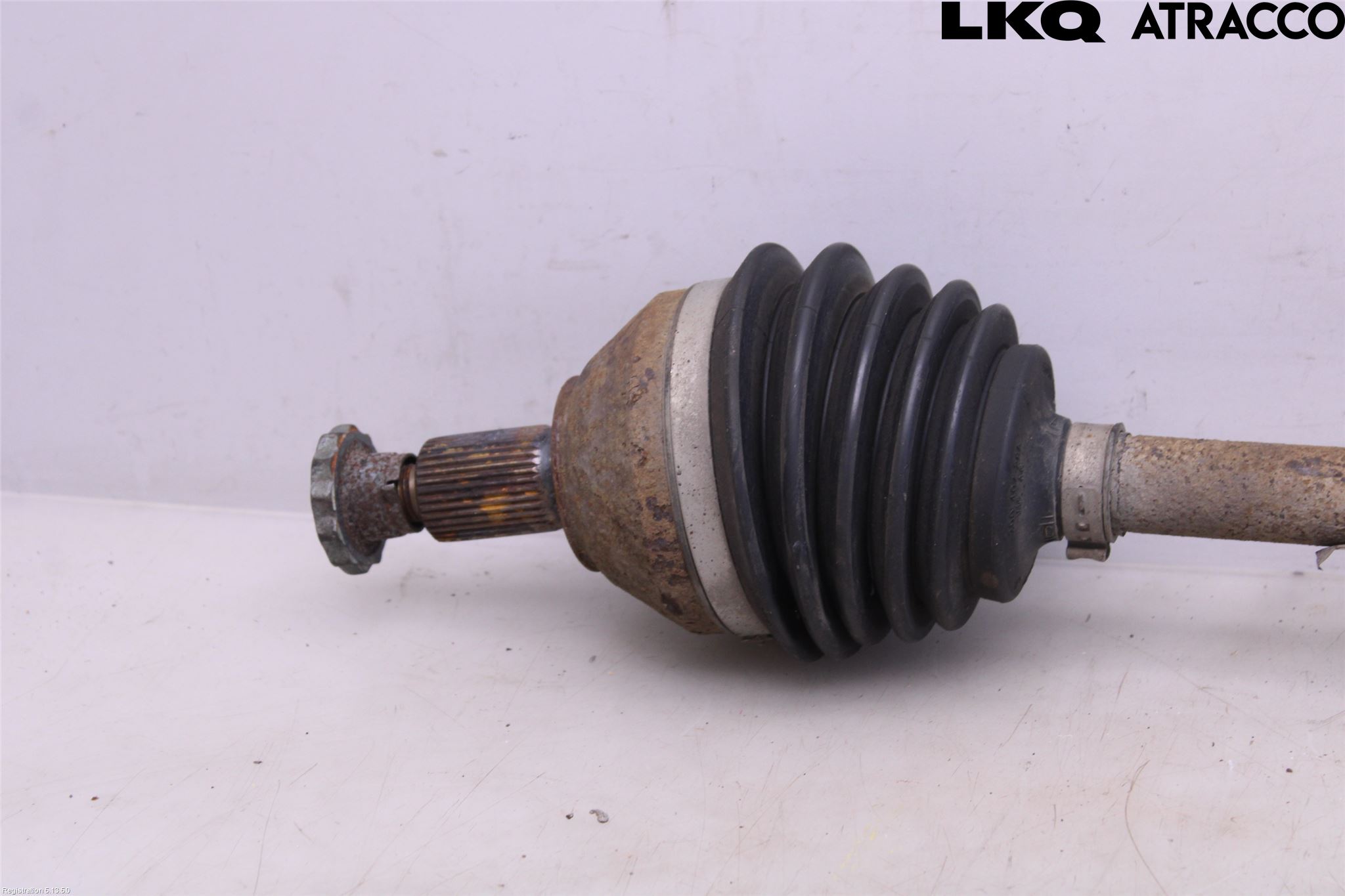 Volkswagen VW POLO VI 18->> Drivaksel Foran Kompl Høyre