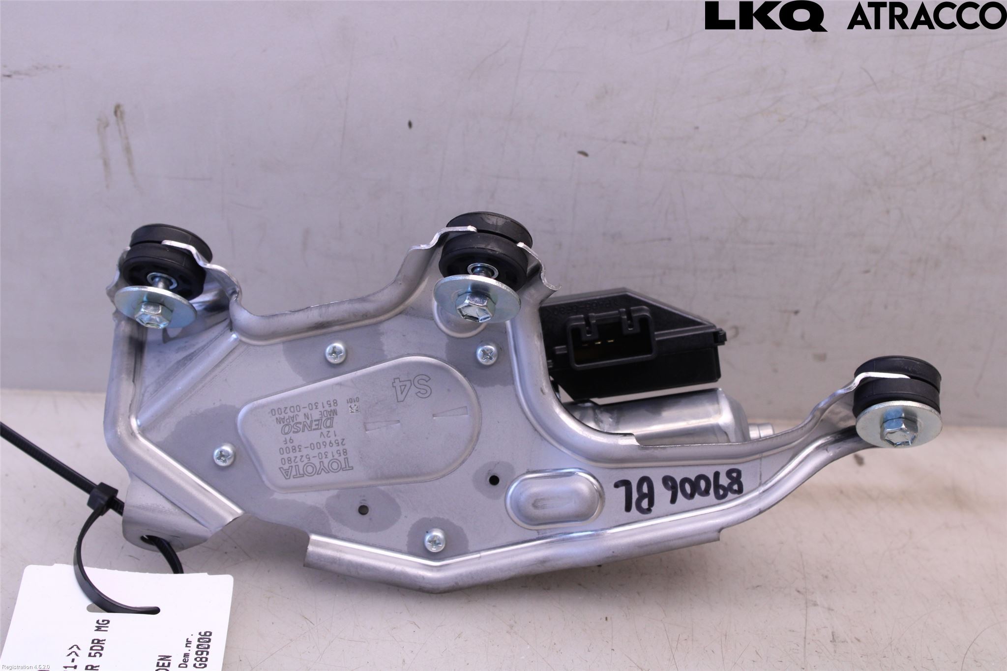 Toyota YARIS CROSS XP21 21- Viskermotor Bakluke