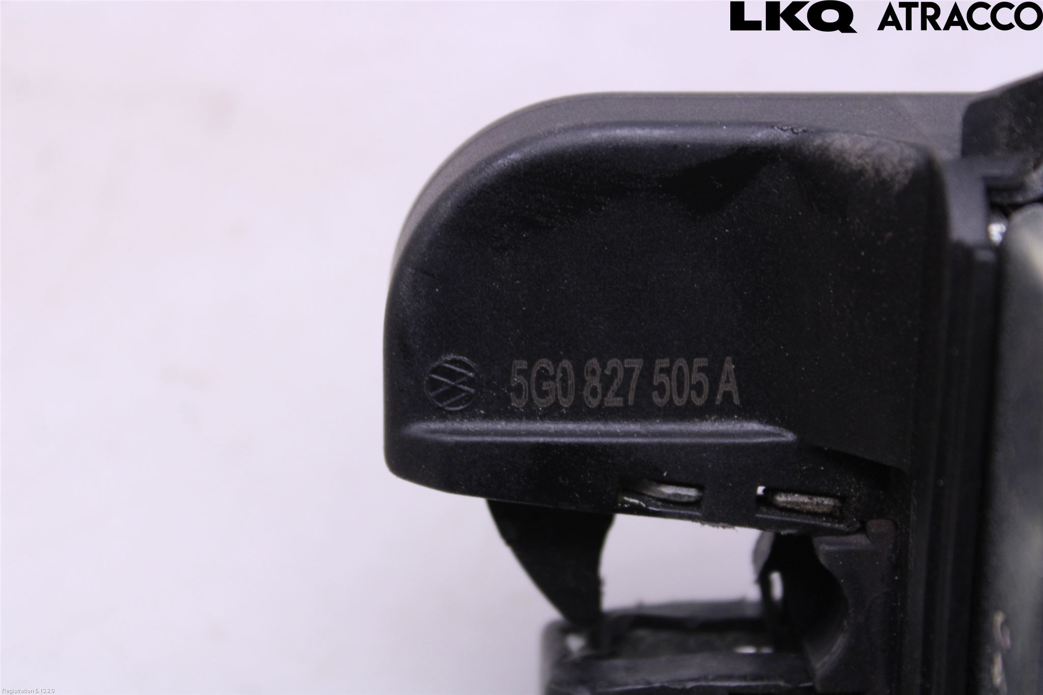 Volkswagen VW GOLF SPORTSVAN 15-20 Bakluke-Lokk Låsekasse