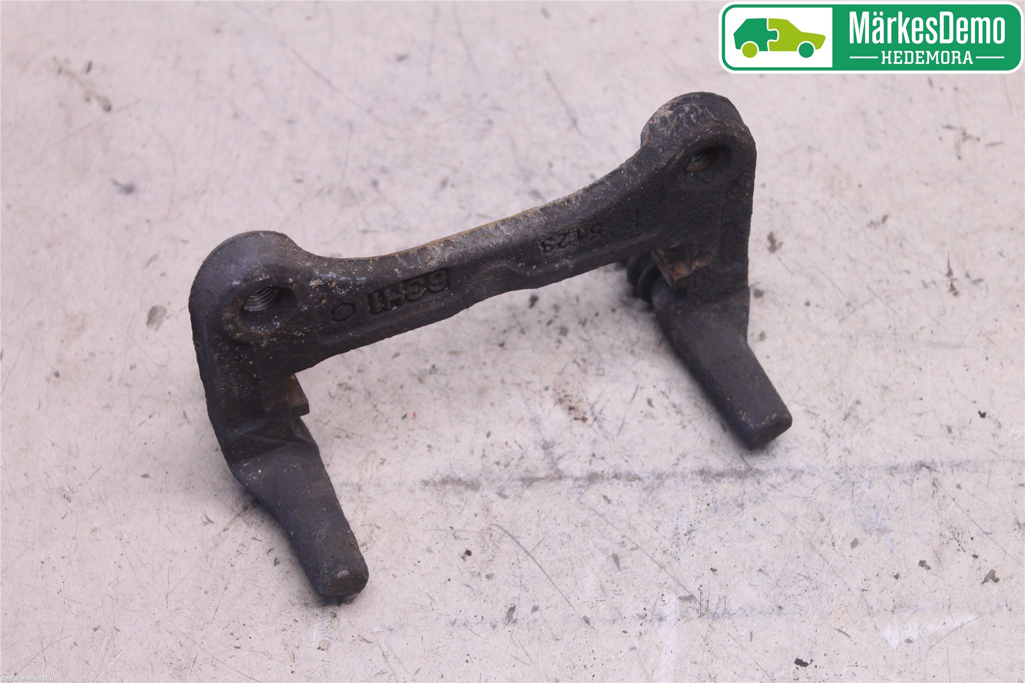 Mitsubishi SPACE STAR 13- Bremsecaliper Feste Holder