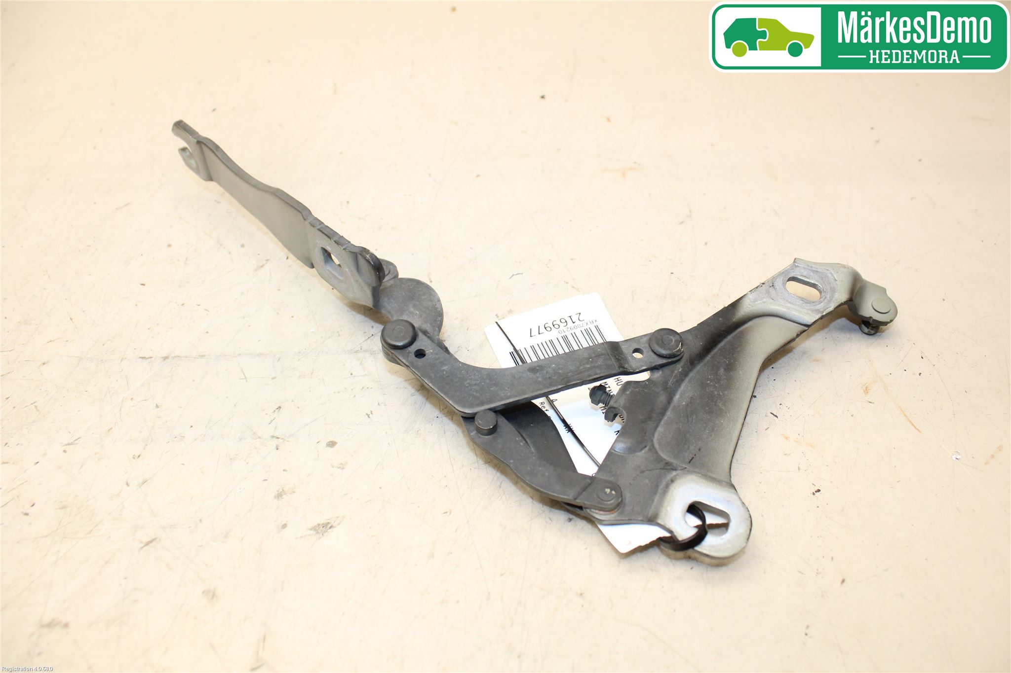 Mini CLUBMAN R55 06-14 Panser Hengsel - Hengsler