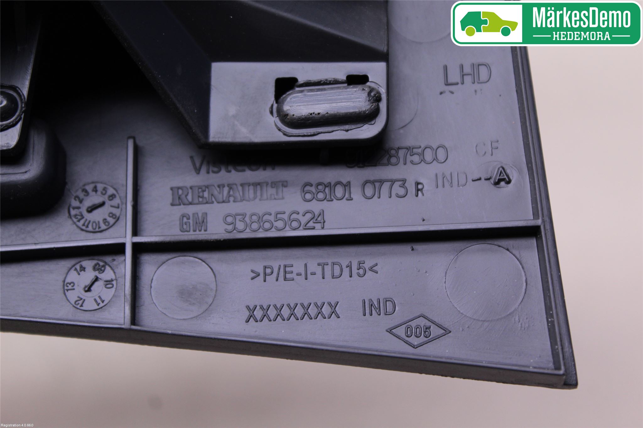 Nissan PRIMASTAR Instrument Ramme