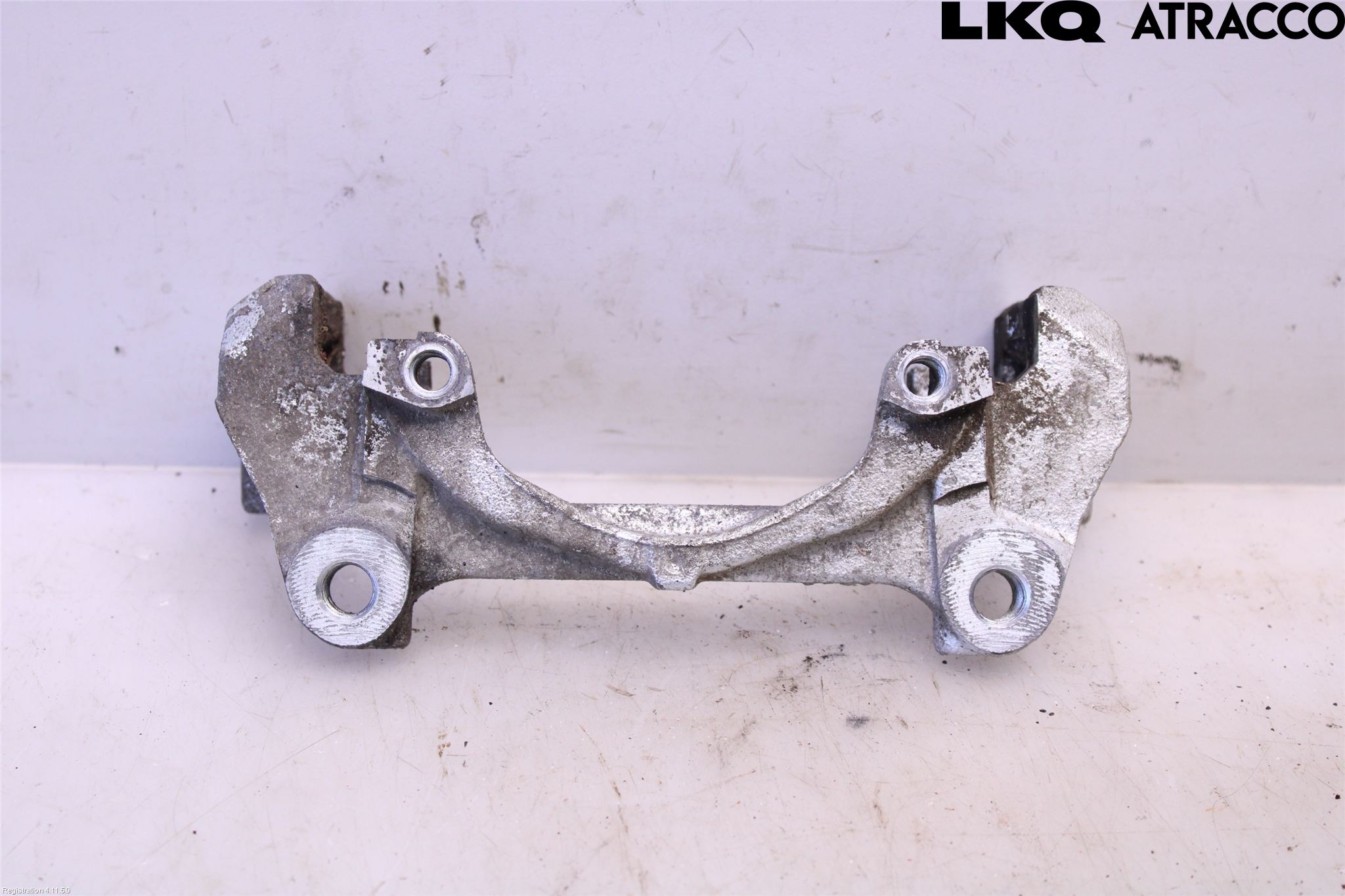 Toyota YARIS XP21 20- Bremsecaliper Feste Holder