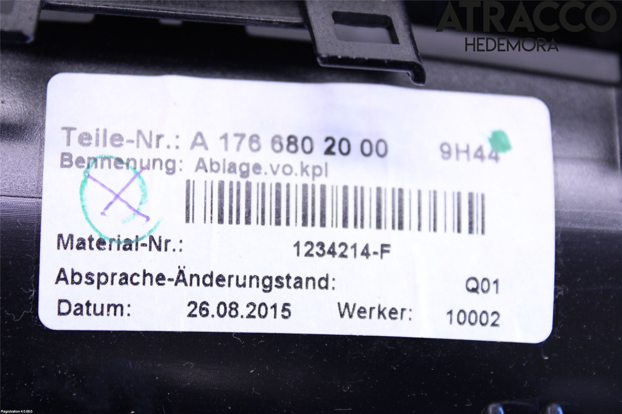 Mercedes-Benz MB CLA-KLASS (C117/X117) 13-19 Instrumentkonsoll Midt