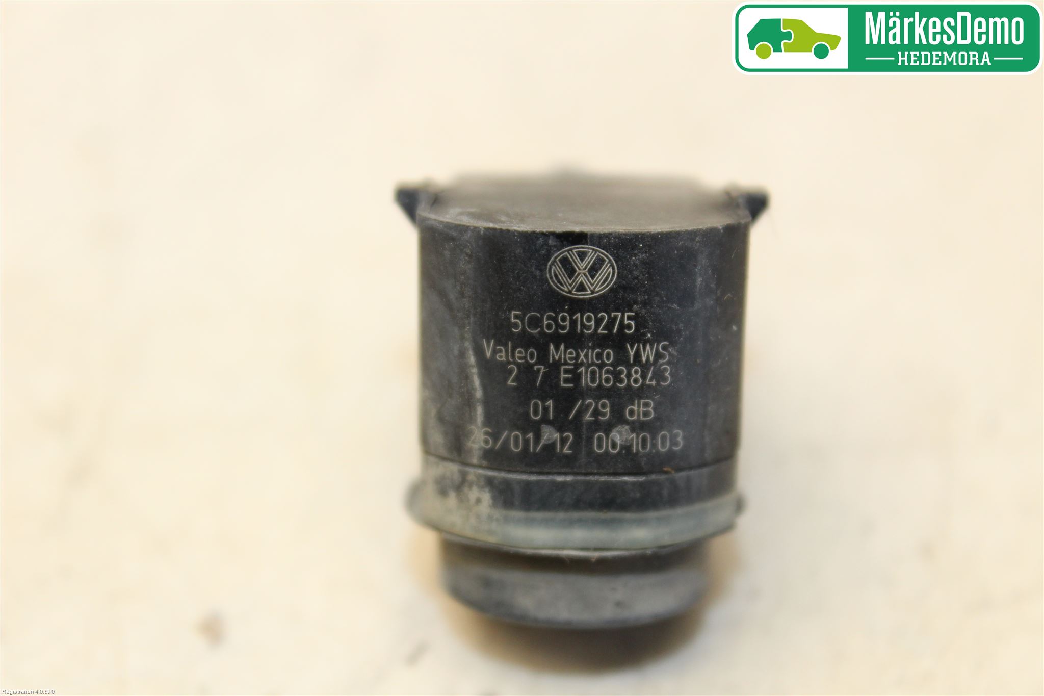 Volkswagen VW JETTA VI 11- Sensor Parkering Front