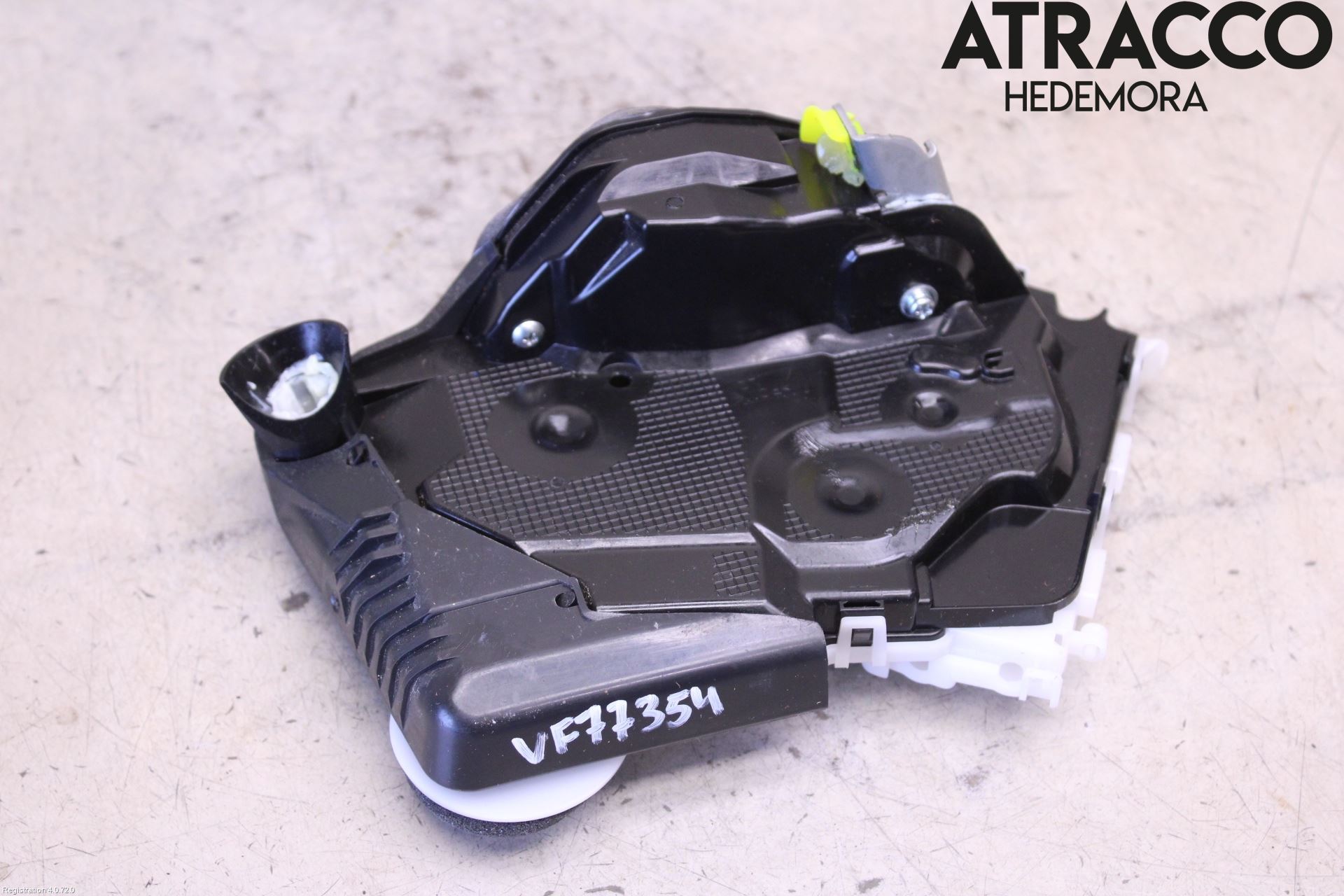 Toyota YARIS XP130 15-20 Dørlås - Låsekasse