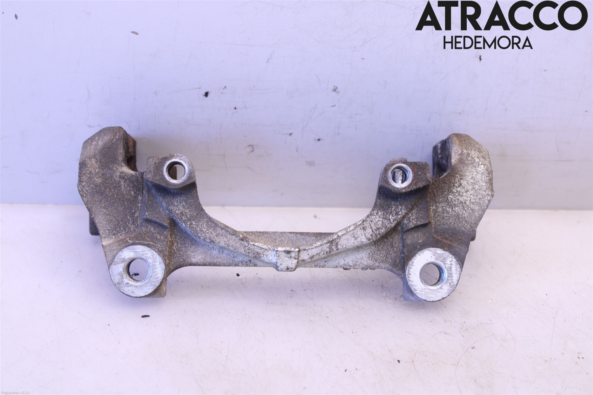 Toyota YARIS XP21 20- Bremsecaliper Feste Holder