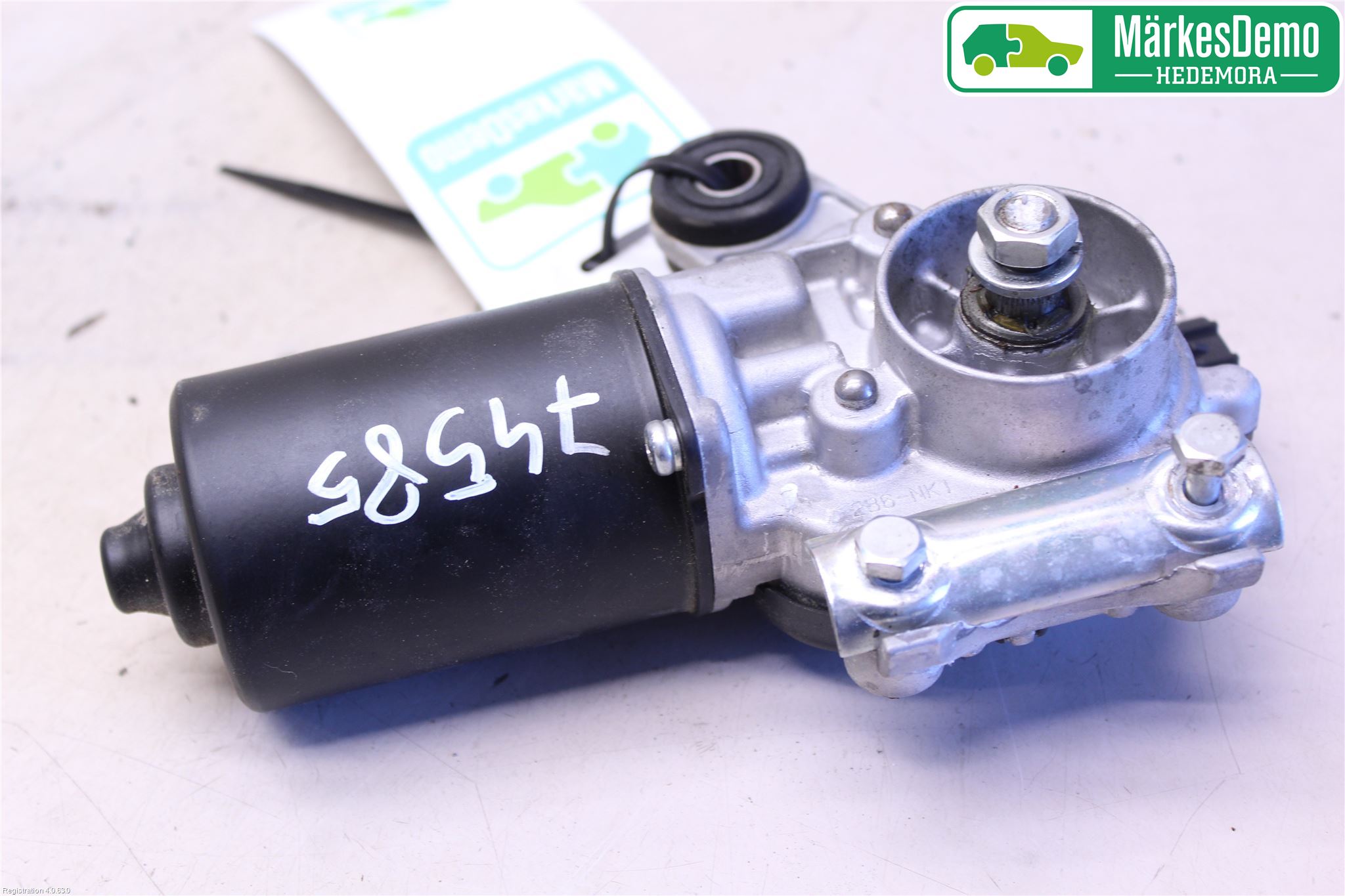 Nissan NV200/NV200 COMBI Viskermotor Frontrute